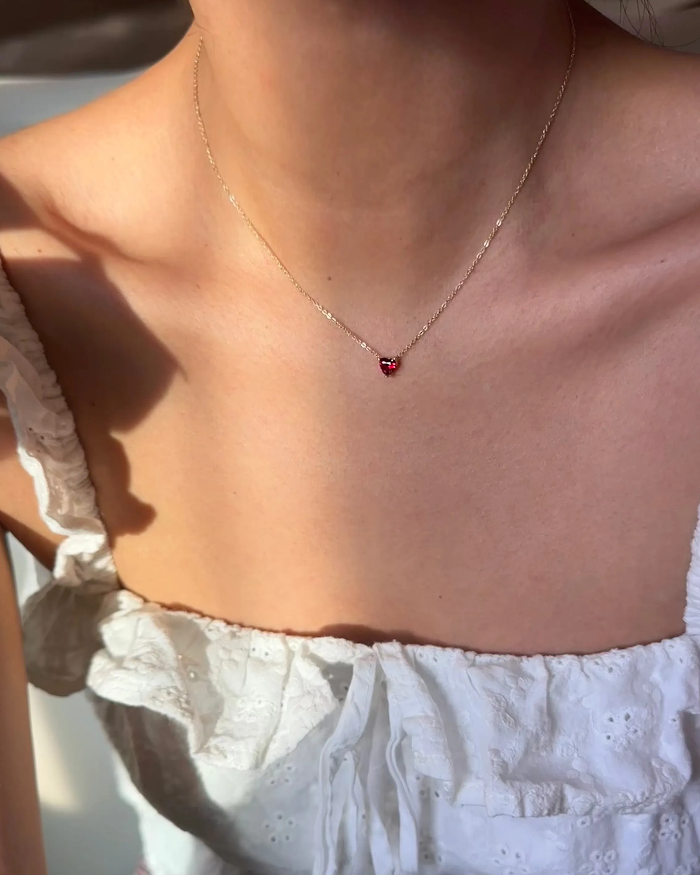 14k Gold Heart Shaped Garnet Necklace 