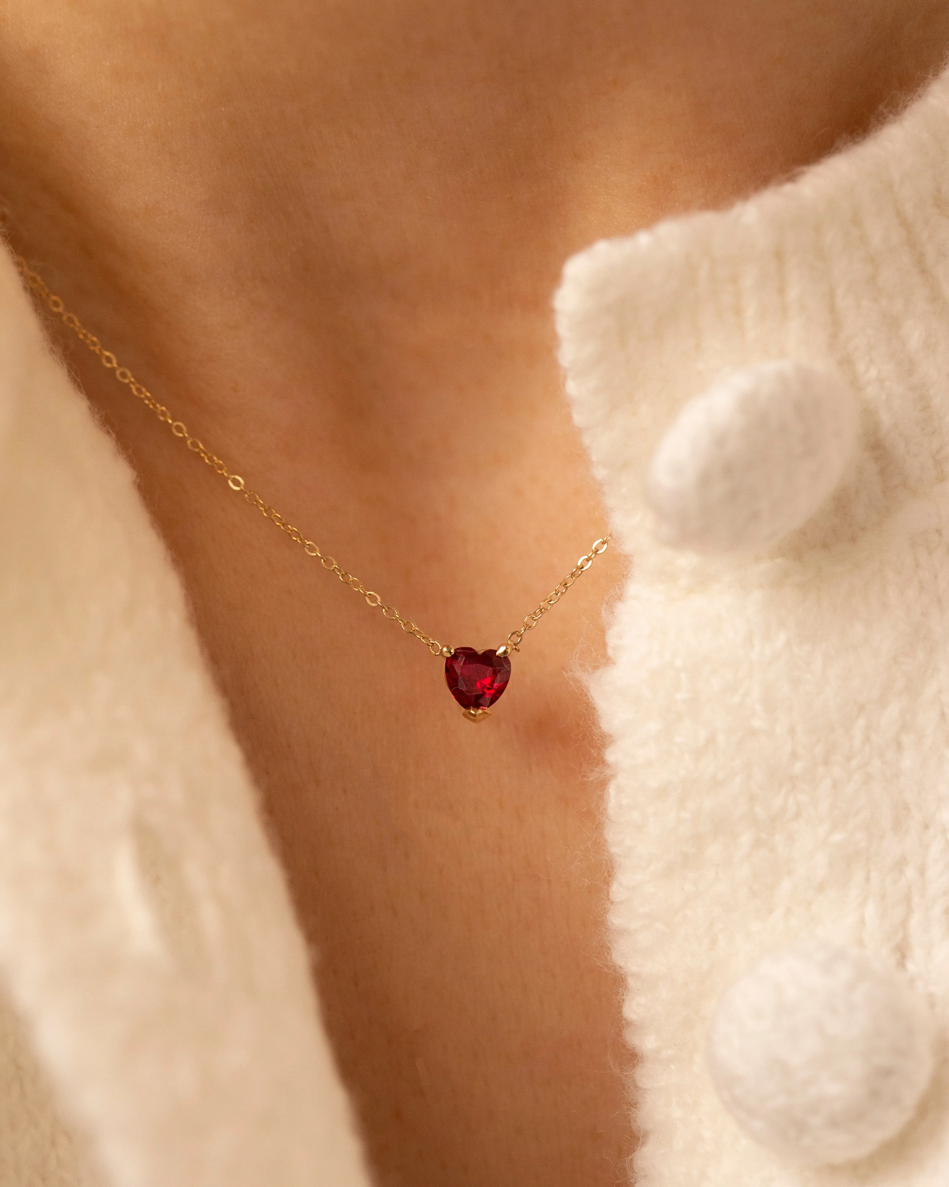 14k Gold Heart Shaped Garnet Necklace 