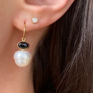 14KT Yellow Gold Black Onyx   11mm Paspaley South Sea Pearl Shepherd Hook Earrings