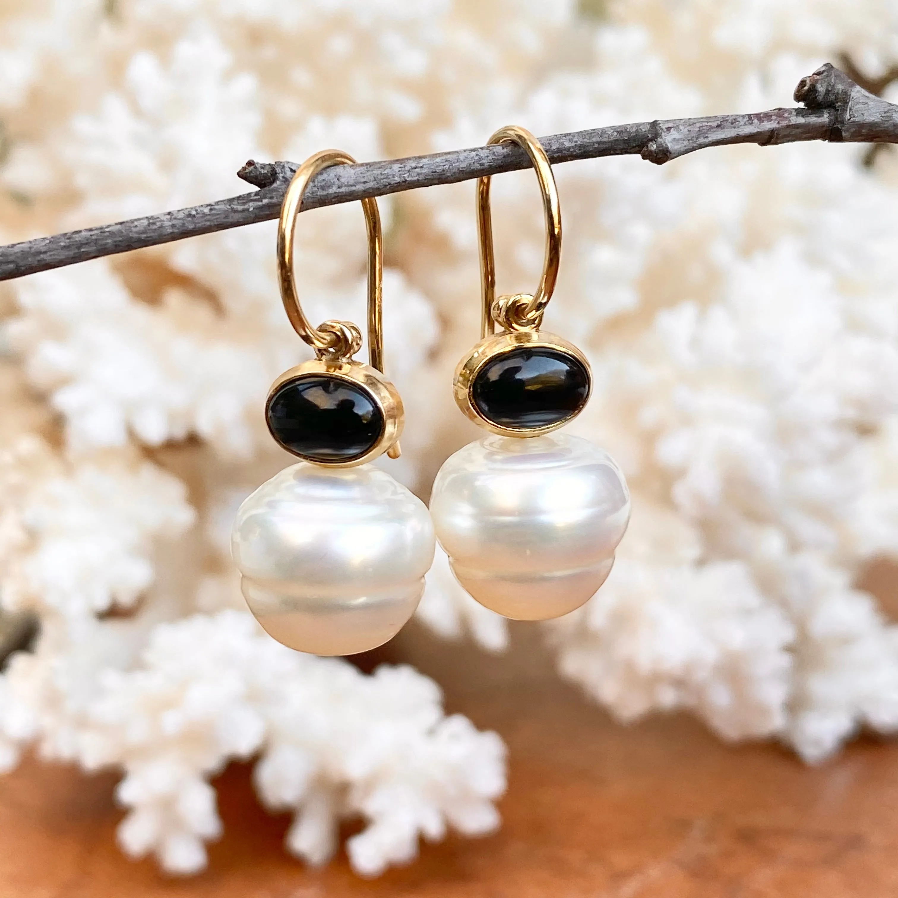 14KT Yellow Gold Black Onyx   11mm Paspaley South Sea Pearl Shepherd Hook Earrings