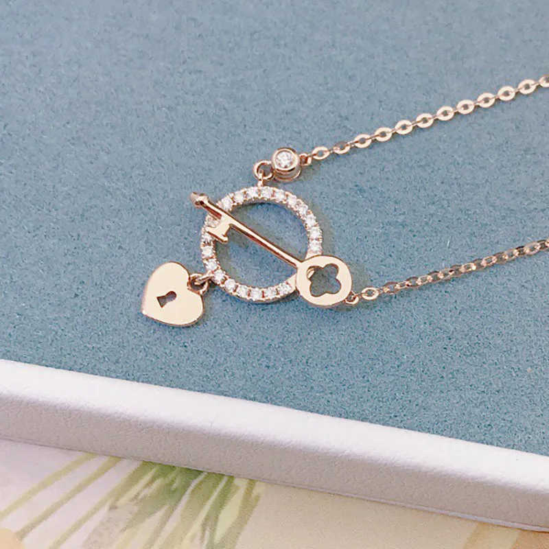 18K Gold 0.01ct Natural Diamond Key Heart-shaped Halo Necklace