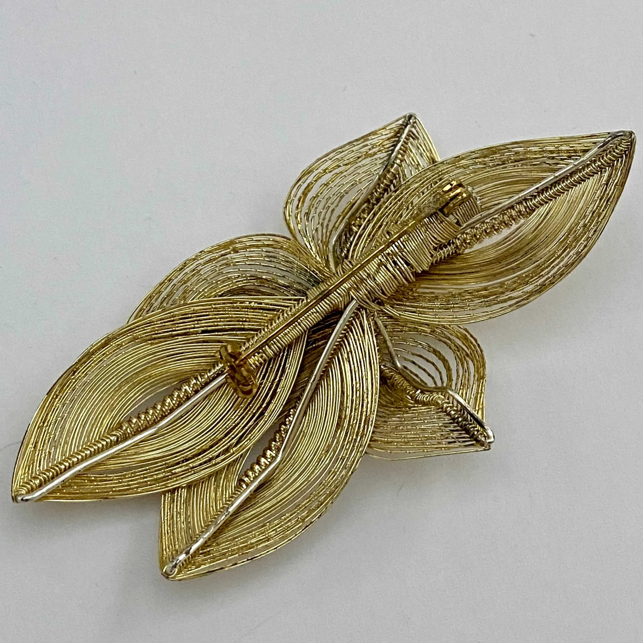 1950s Germany Gold-Tone Spun Wire Brooch & Earrings Set