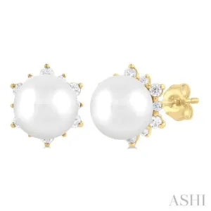 5.50 MM Round Shape Cultured Pearl and 1/6 ctw Petite Round Cut Diamond Fashion Stud Earring in 10K Yellow Gold