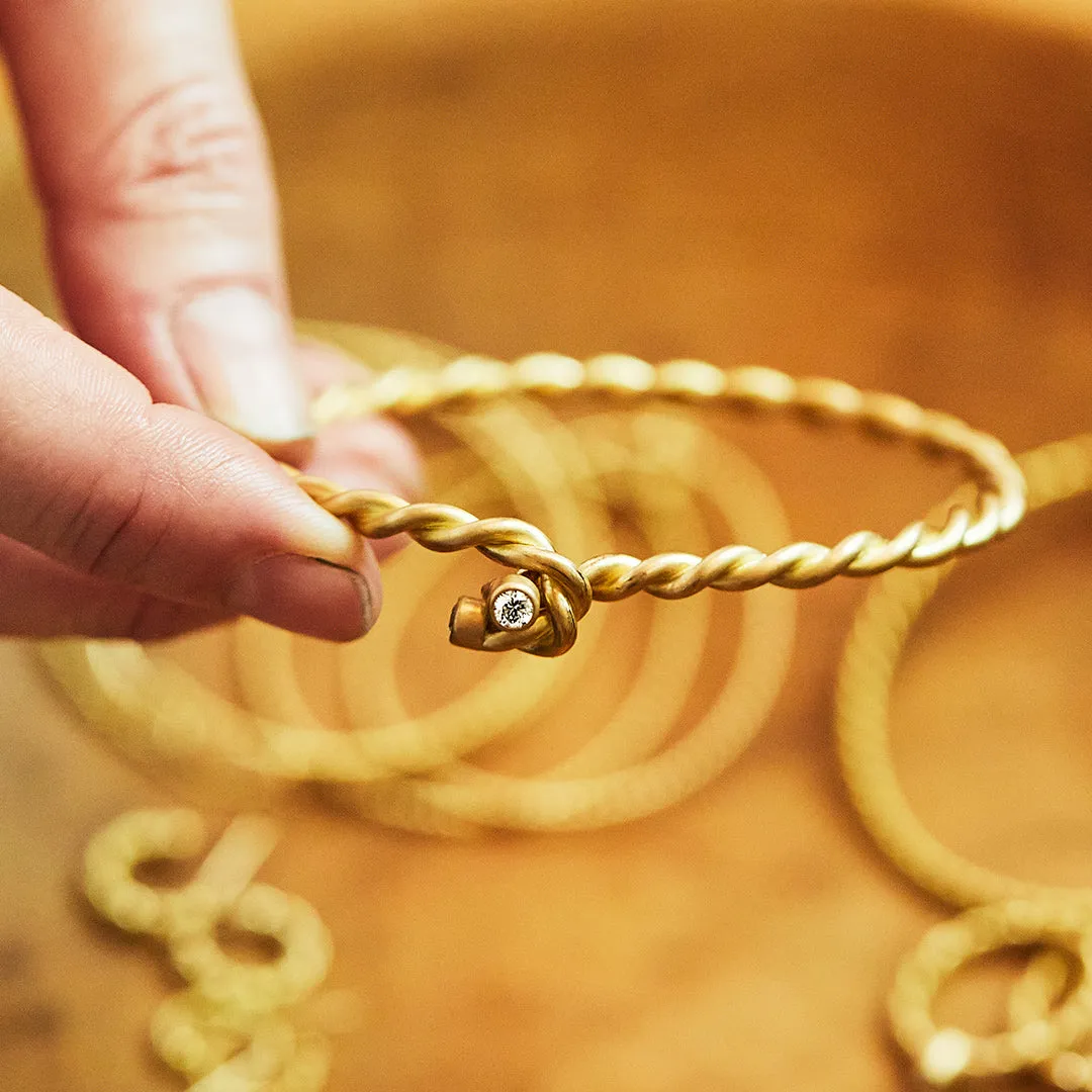 Ashley Grand Twist Lock Diamond Bracelet in 20K Peach Gold