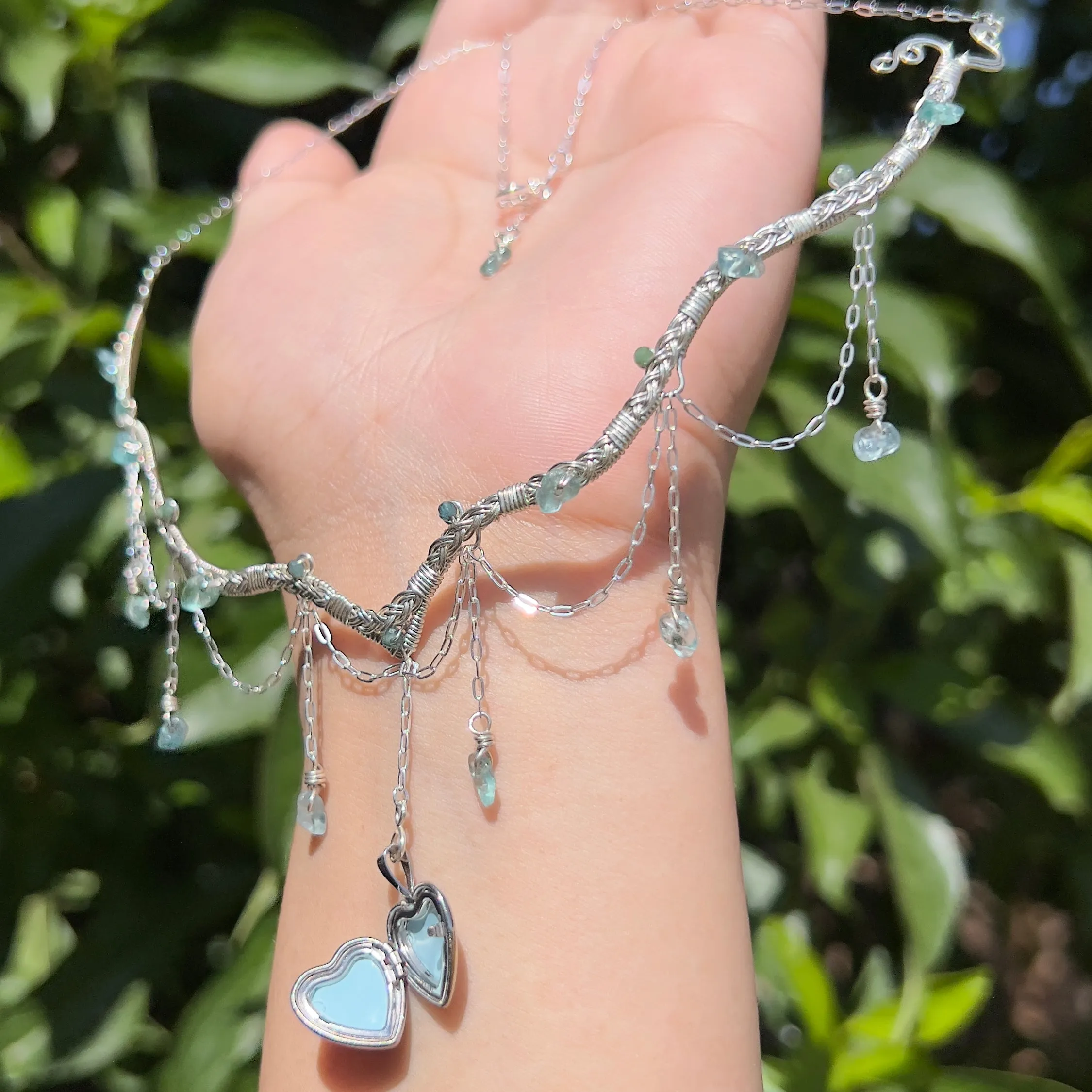 Astraea Lovers Locket in Blue Apatite .925 Sterling Silver ✵