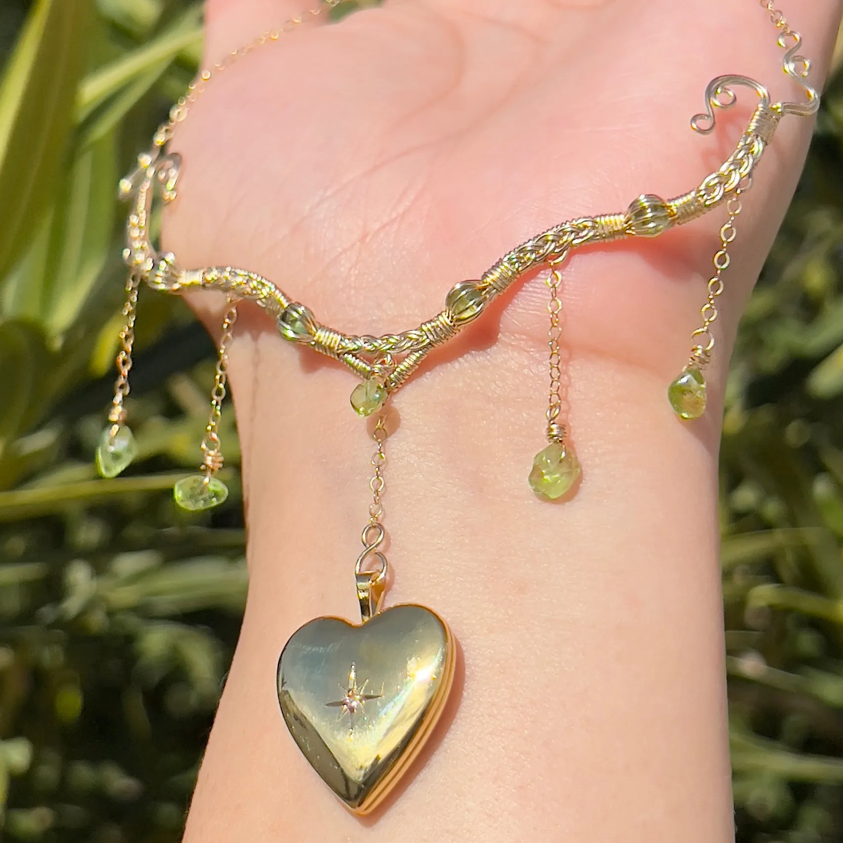 Astraea Lovers Locket Peridot 14KGF ✵