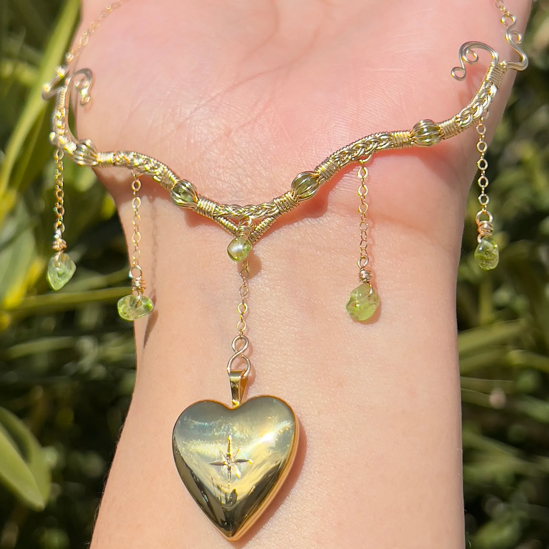 Astraea Lovers Locket Peridot 14KGF ✵