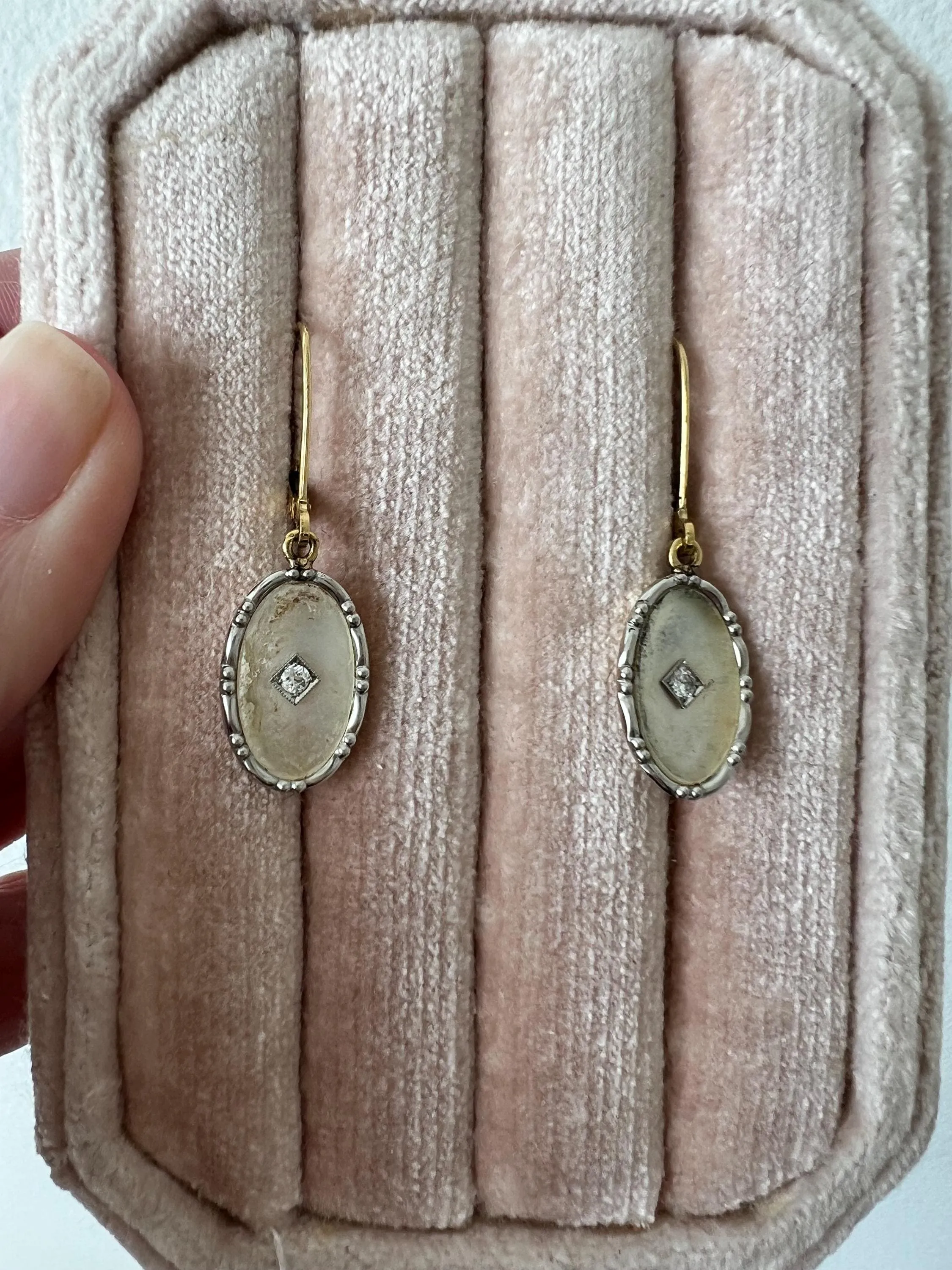 Awesome Vintage 18K Yellow Gold Mother of Pearl and Diamond Dangle Earrings.