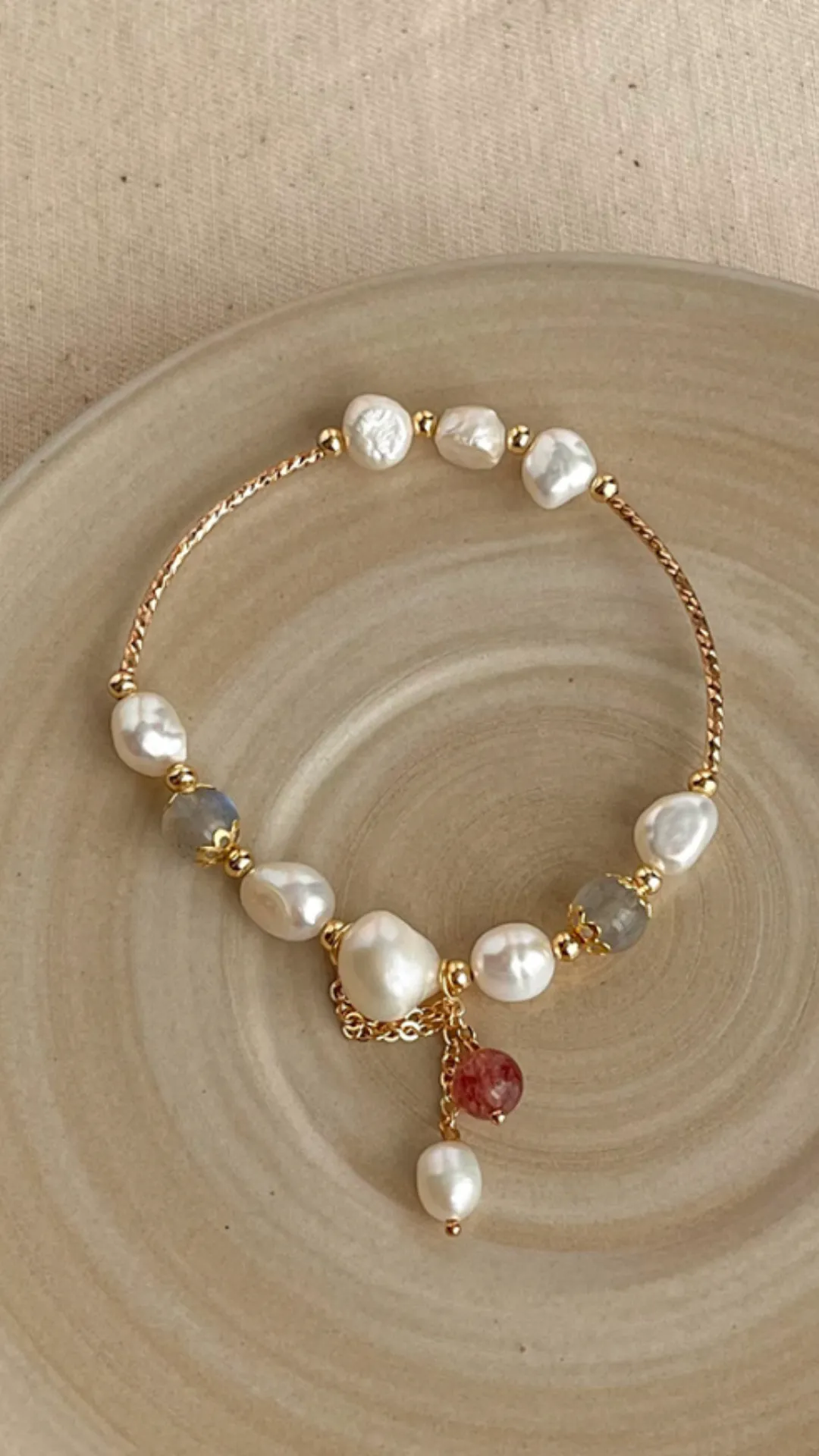 Baroque Pearl Bracelet