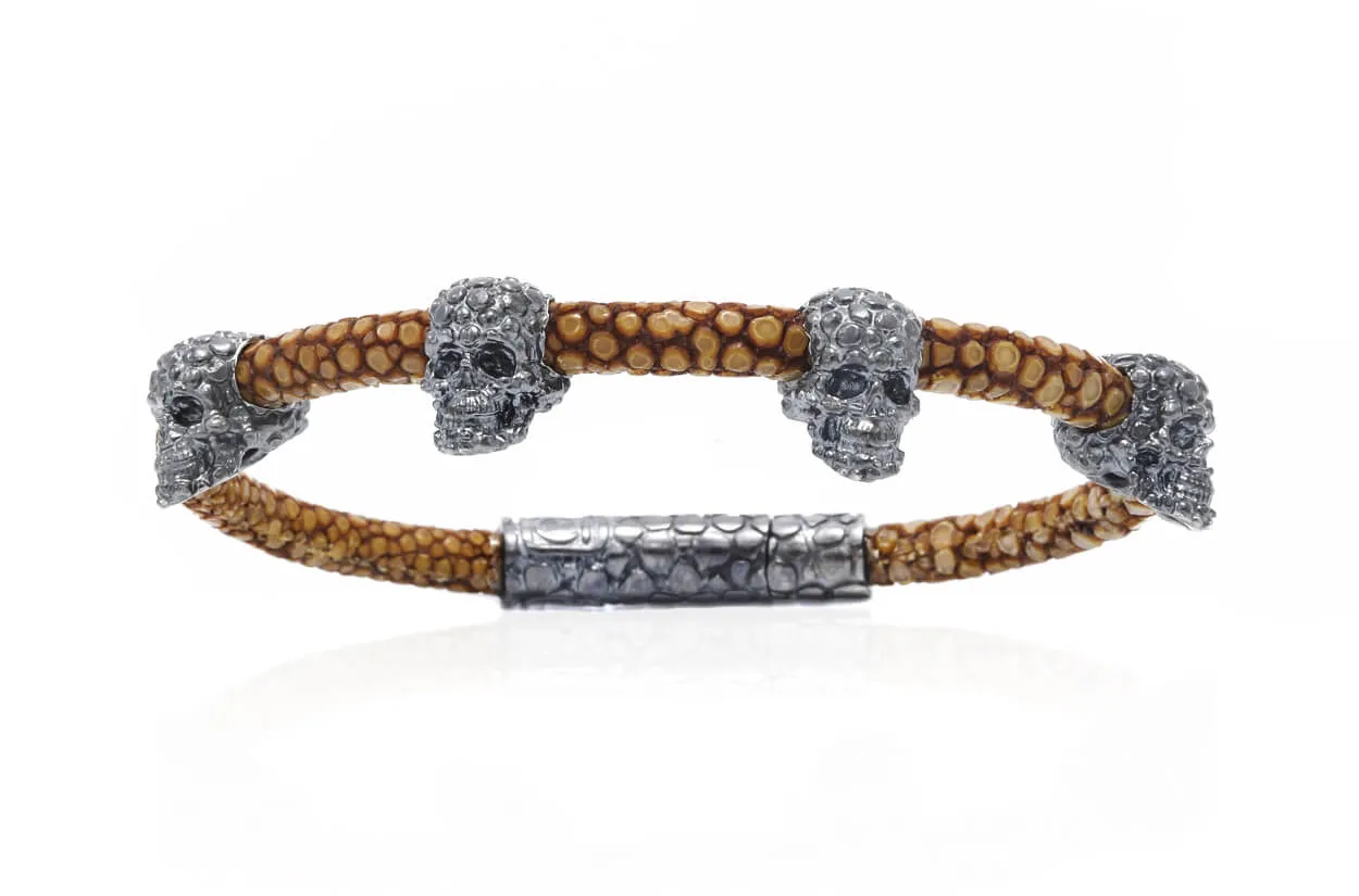 Bracelet LivingSkull Men Stingray Leather & Four Human Skulls