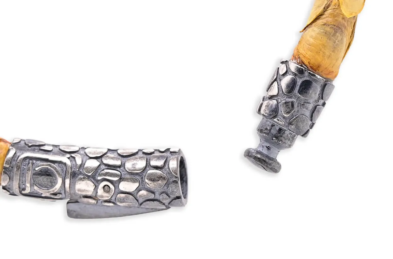 Bracelet LivingSkull Men Stingray Leather & Two Human Skulls