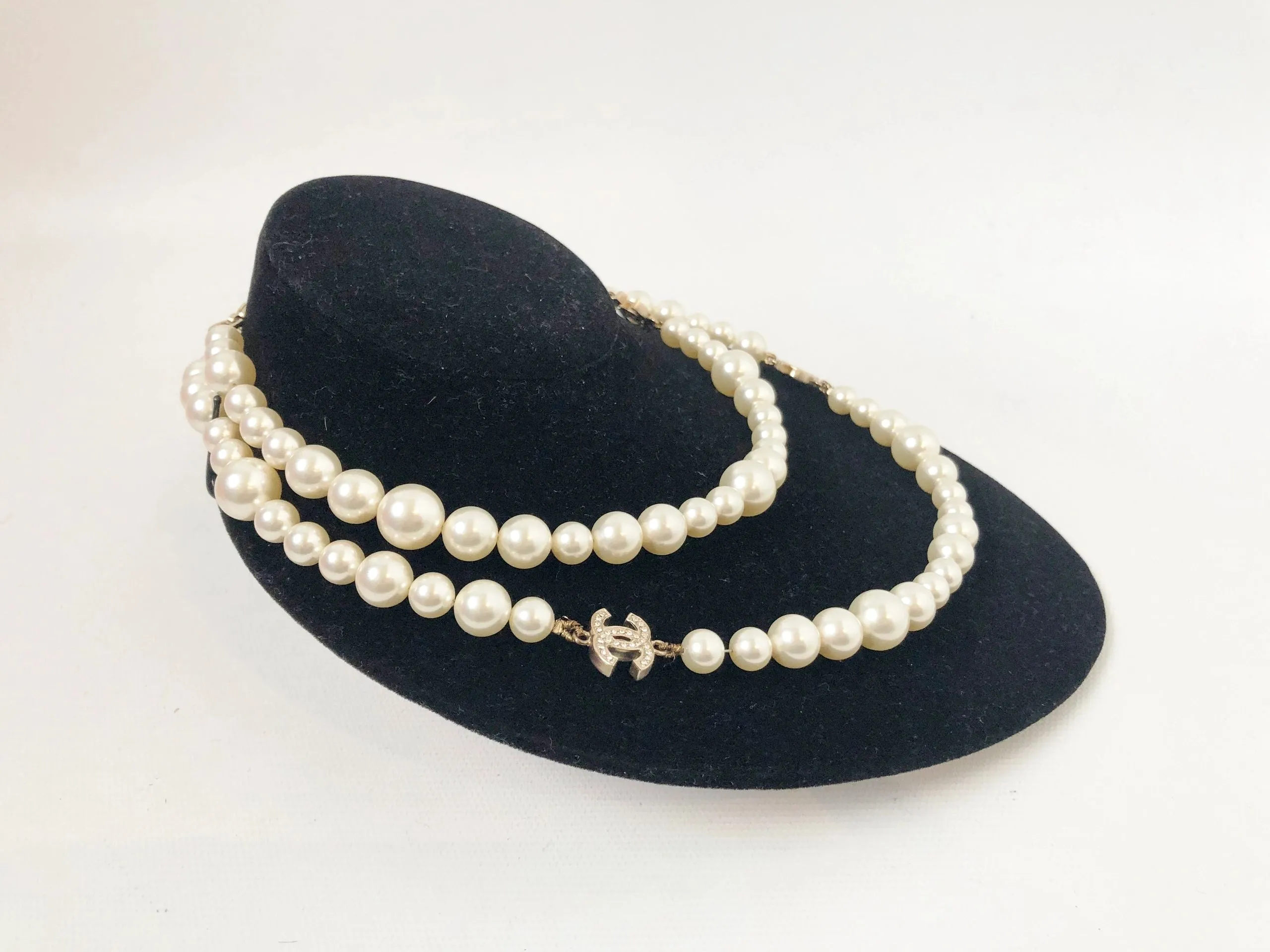 Chanel Faux Pearl & Crystal Necklace 36 Inches