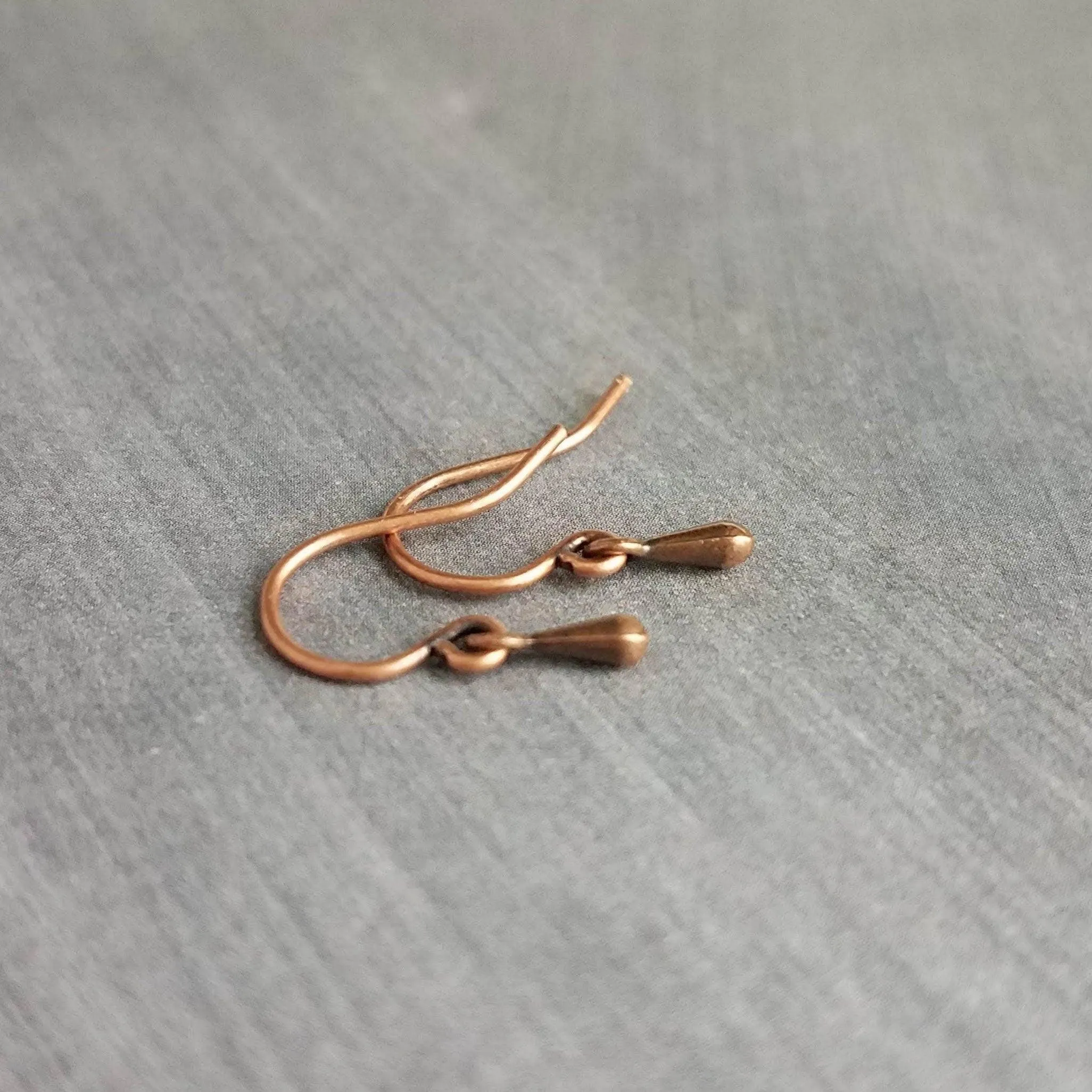 Copper Teardrop Earrings, copper drop earring, tiny copper earring, antique copper earring, small copper drop earring, copper dangle earing