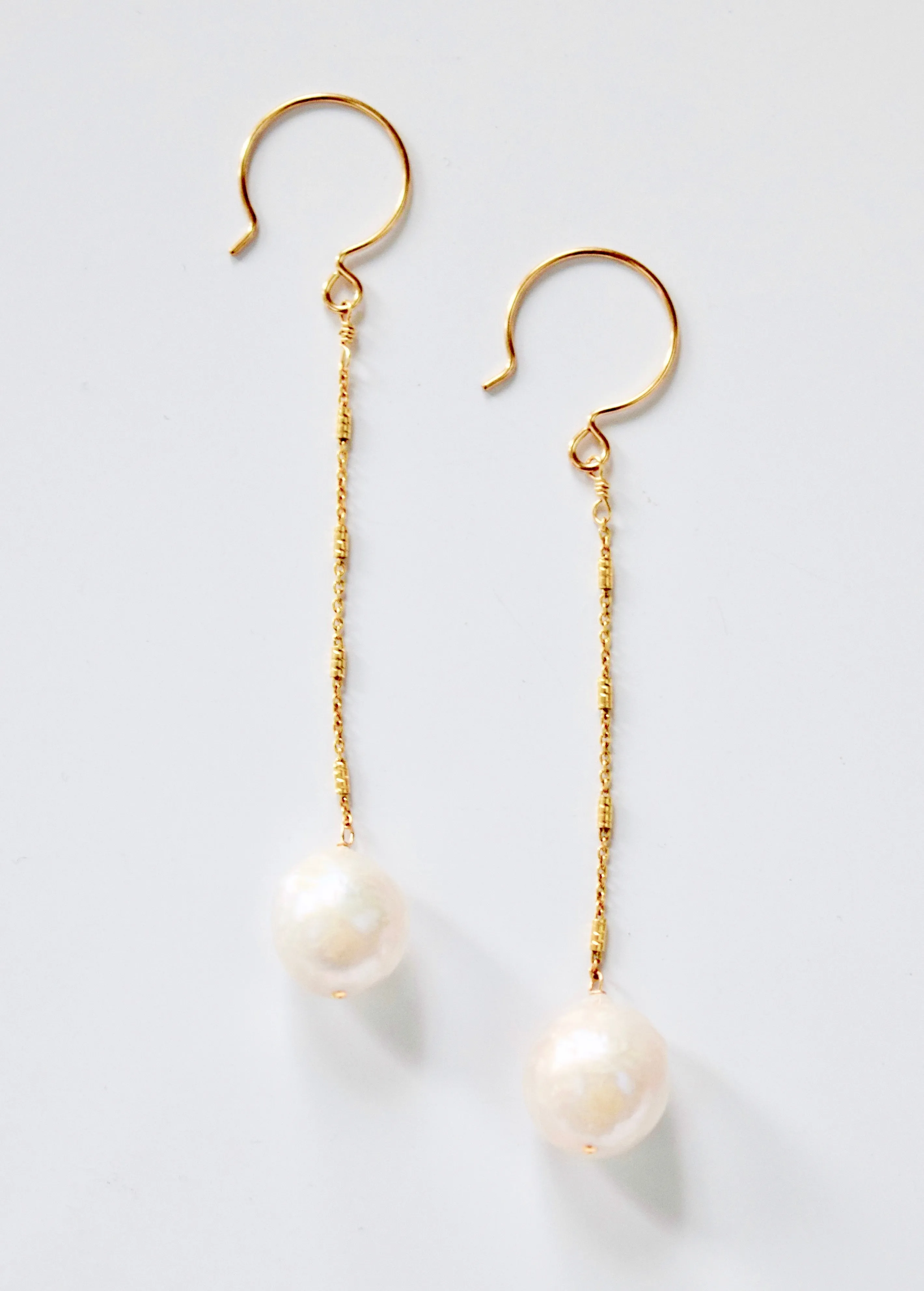 cynthia pearl earrings