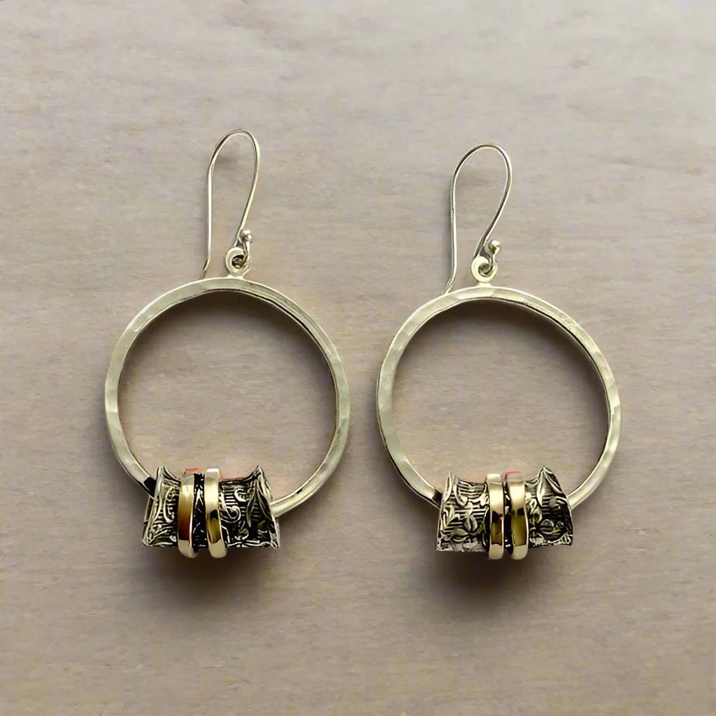Dangle Filigree Silver Pearl Earrings - Confession.