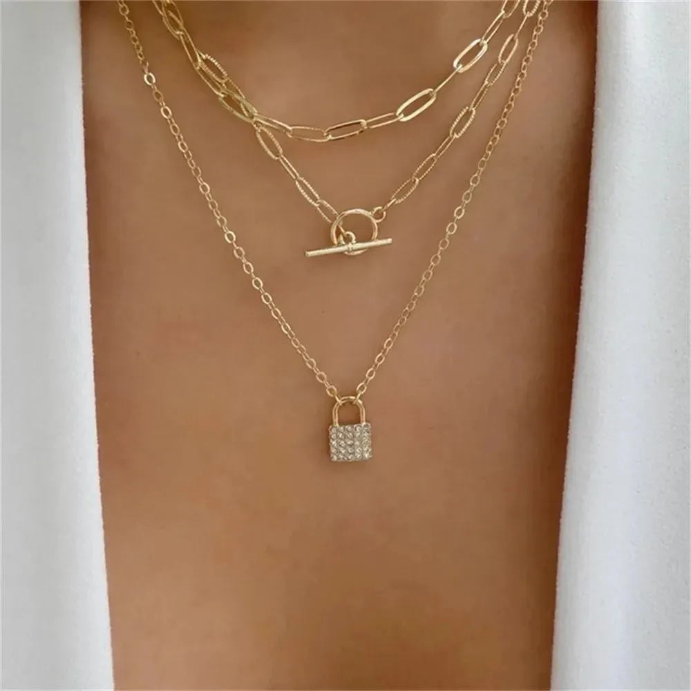 Fashion Gold Color Heart-Shaped Necklace For Women Trendy Multi-Layer Pendant Necklaces Set Jewelry Gifts