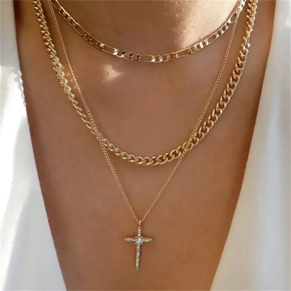 Fashion Gold Color Heart-Shaped Necklace For Women Trendy Multi-Layer Pendant Necklaces Set Jewelry Gifts