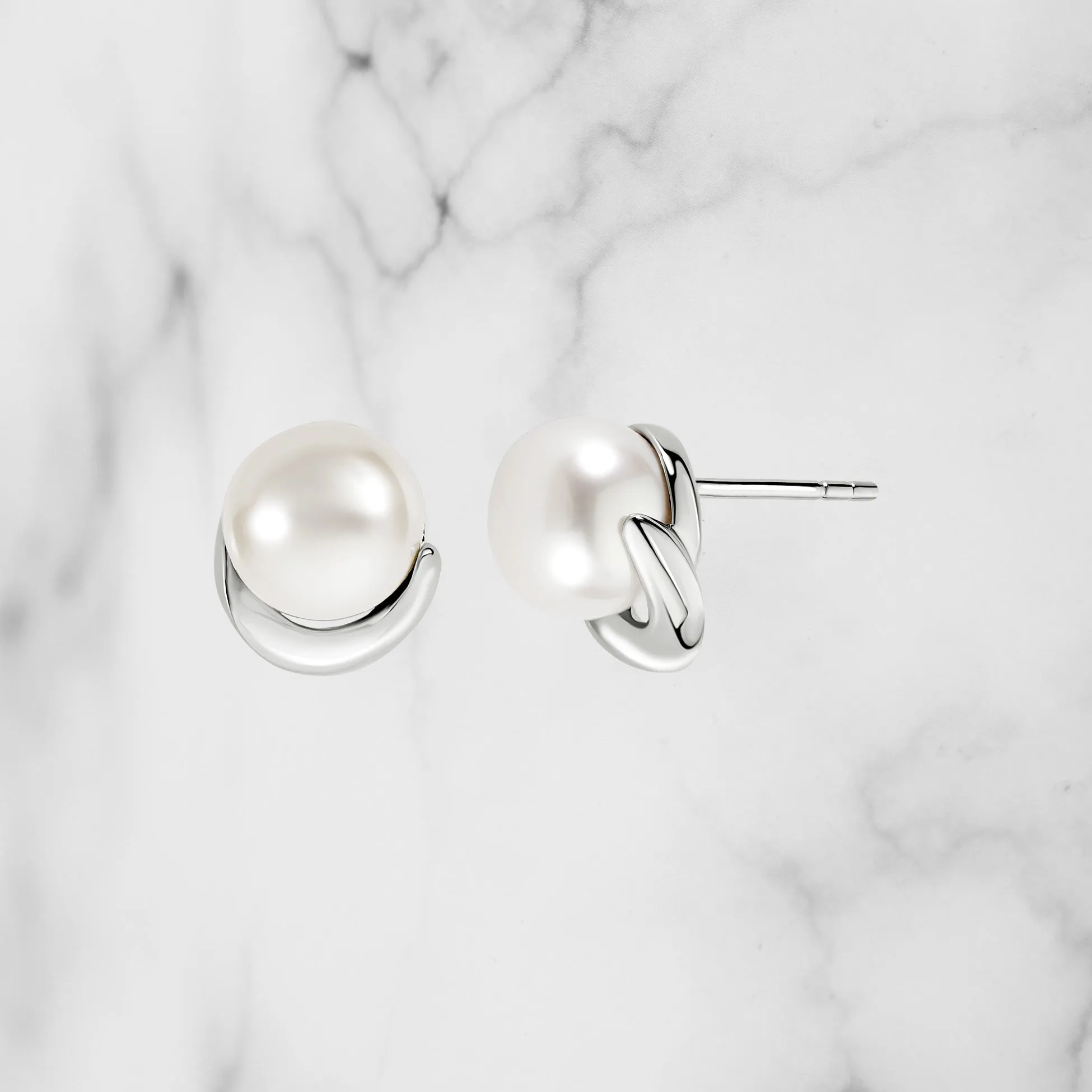 Freshwater Pearl Earrings