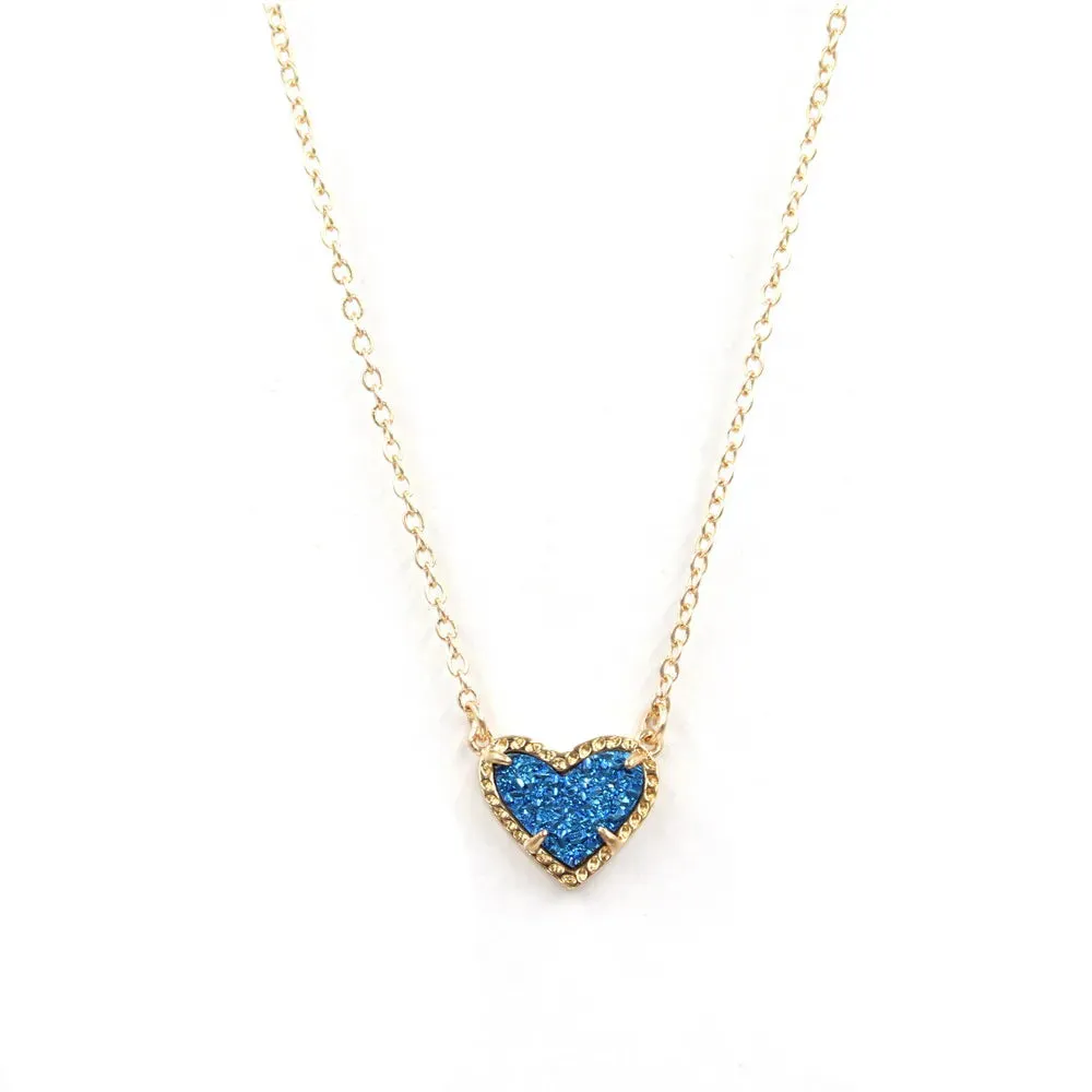 Gift Glitter Abalone Stone Small Heart Shaped 3D Resin Shell Mini Love Necklaces for Women Pendants