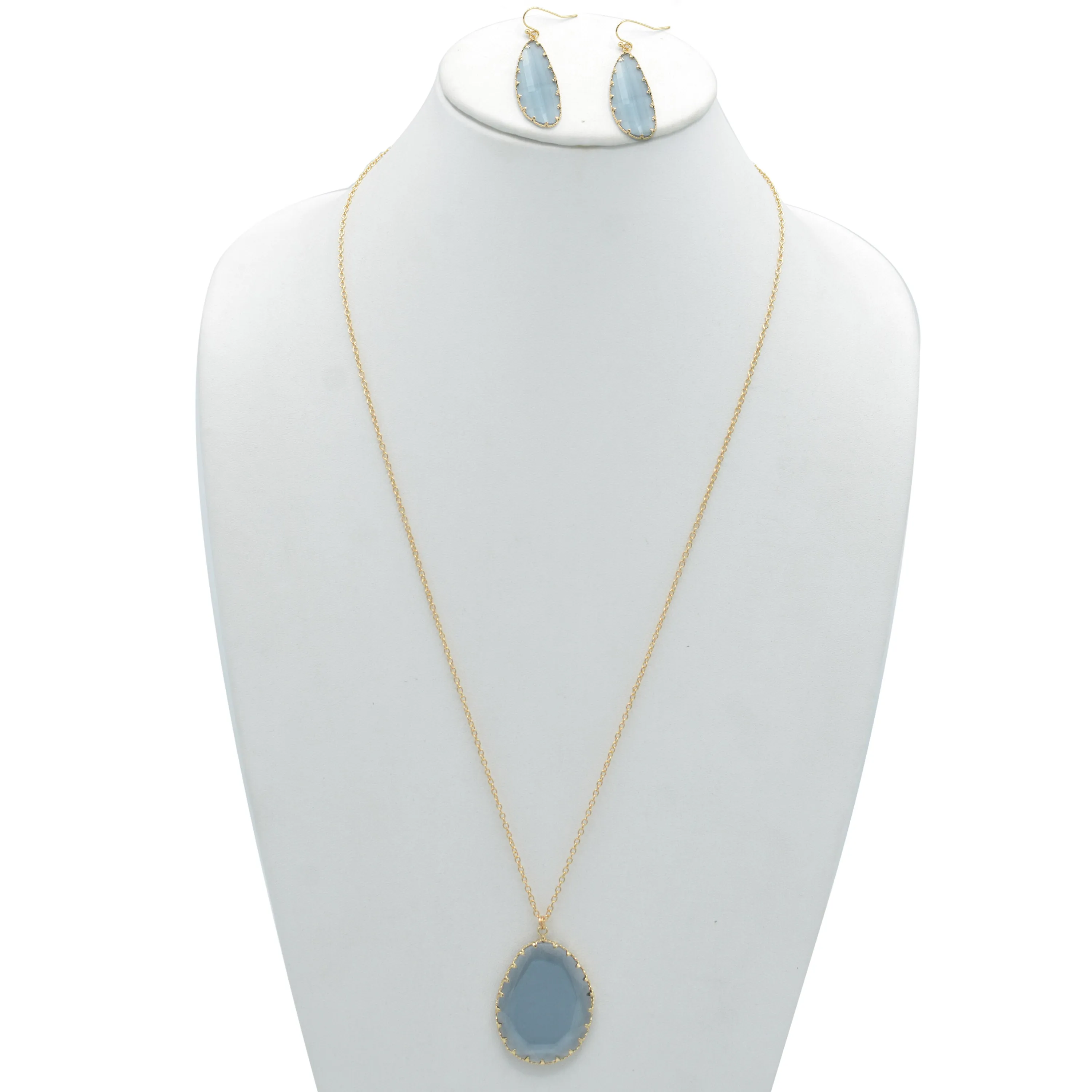 GOLD BLUE CRYSTAL PENDANT NECKLACE AND EARRINGS SET# SW-YGX18101120GBLU (LH9)