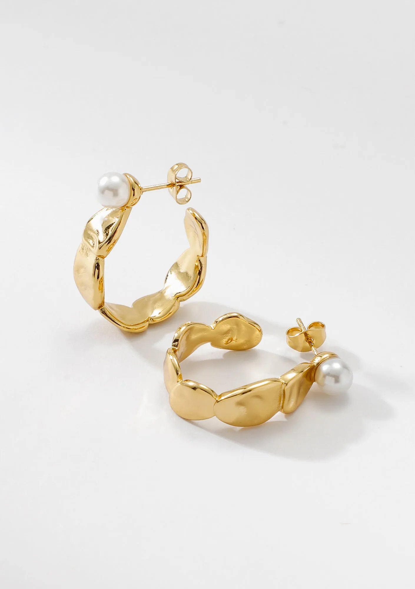 Golden Glow Earrings