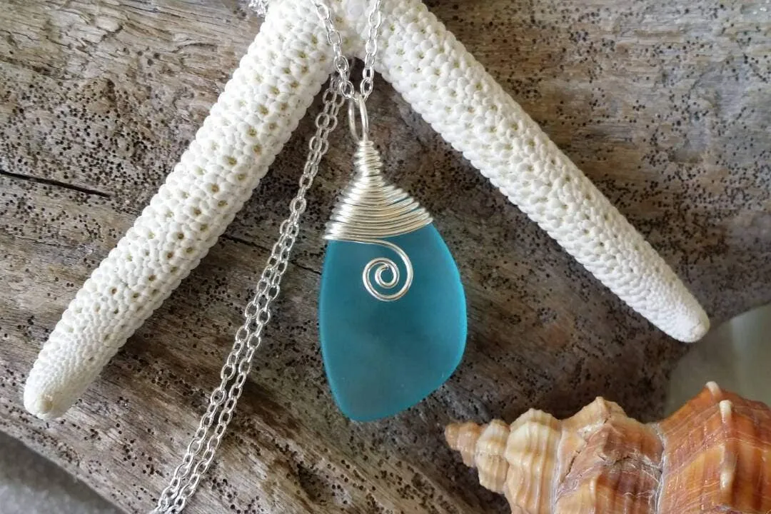 Handmade in Hawaii, Wire wrapped swirl blue sea glass necklace,   gift box, Birthday Gifts, Sea Glas Necklace