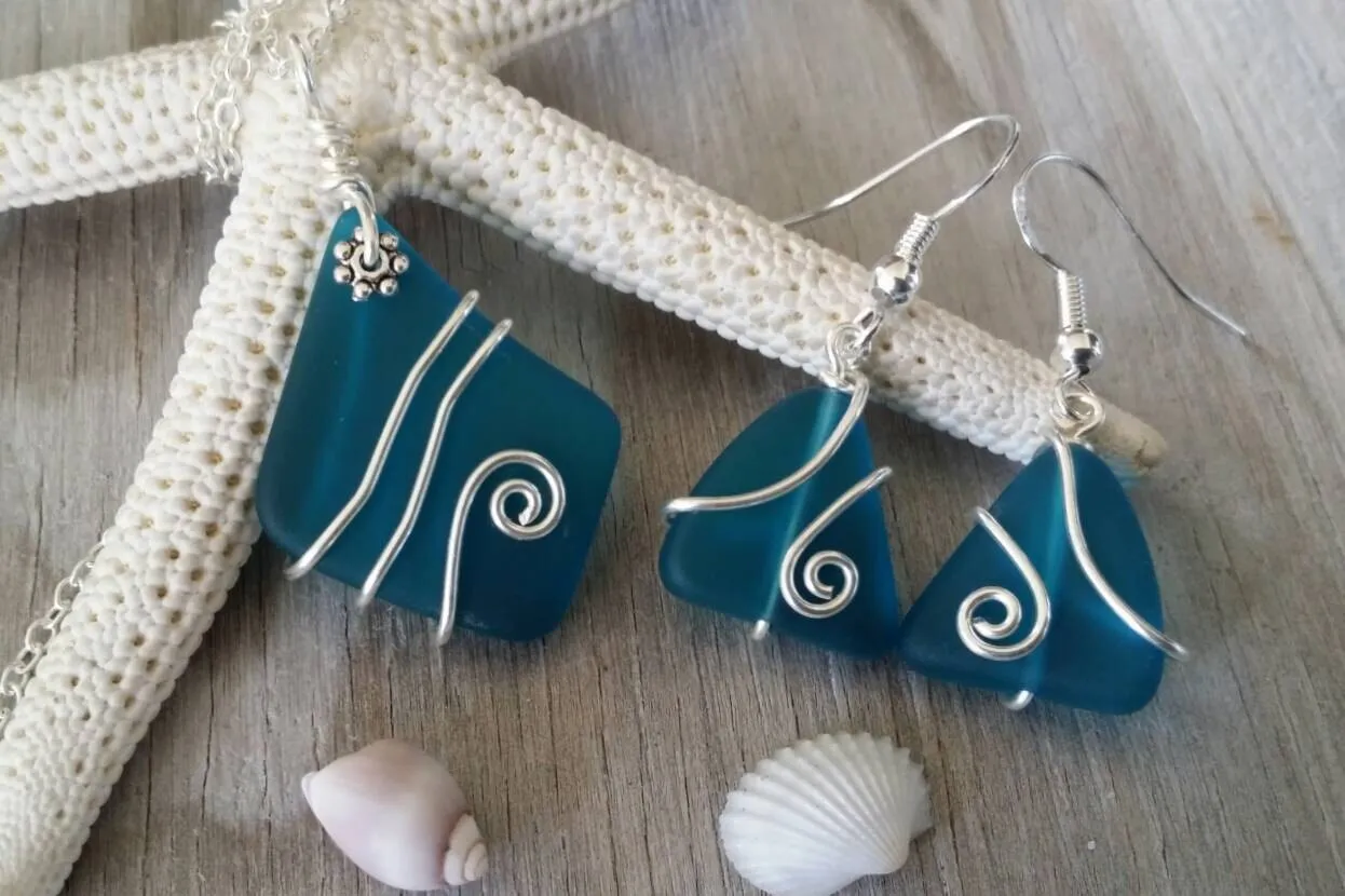 Hawaiian Jewelry Sea Glass Set, Wired Wrapped Teal Necklace Earrings Jewelry Set, Beach Jewelry Sea Glass Jewelry For Women Unique Jewelry