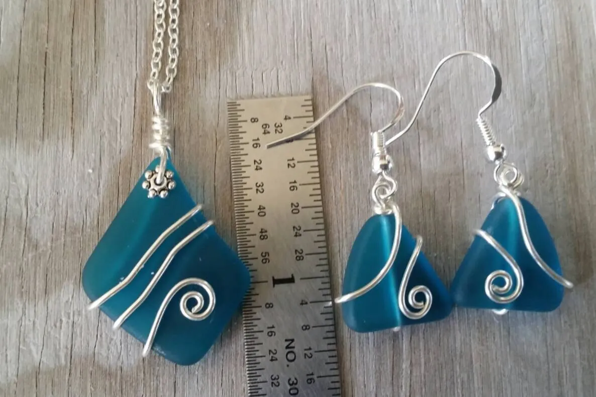 Hawaiian Jewelry Sea Glass Set, Wired Wrapped Teal Necklace Earrings Jewelry Set, Beach Jewelry Sea Glass Jewelry For Women Unique Jewelry