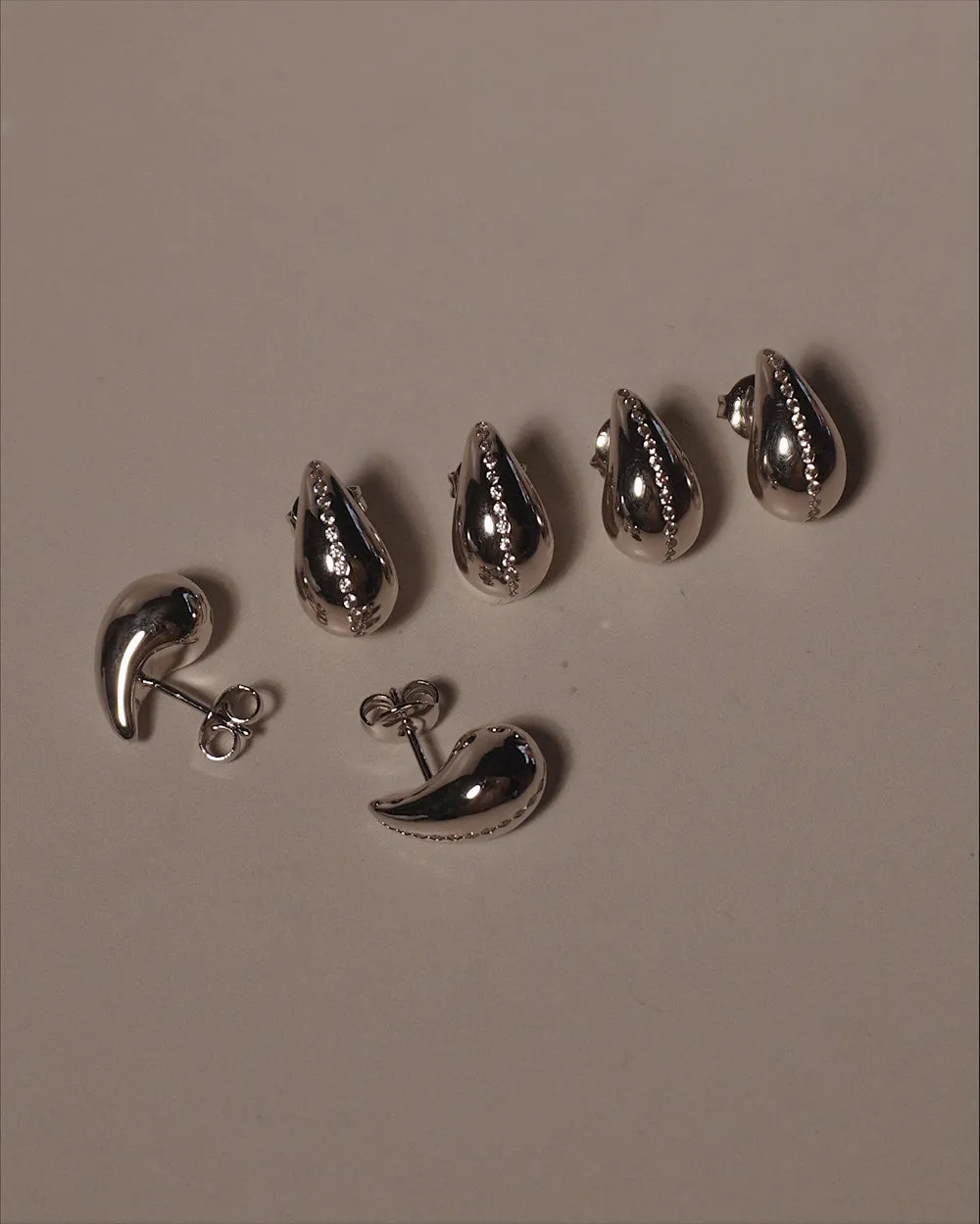 Hera Small Drop Earrings Silver