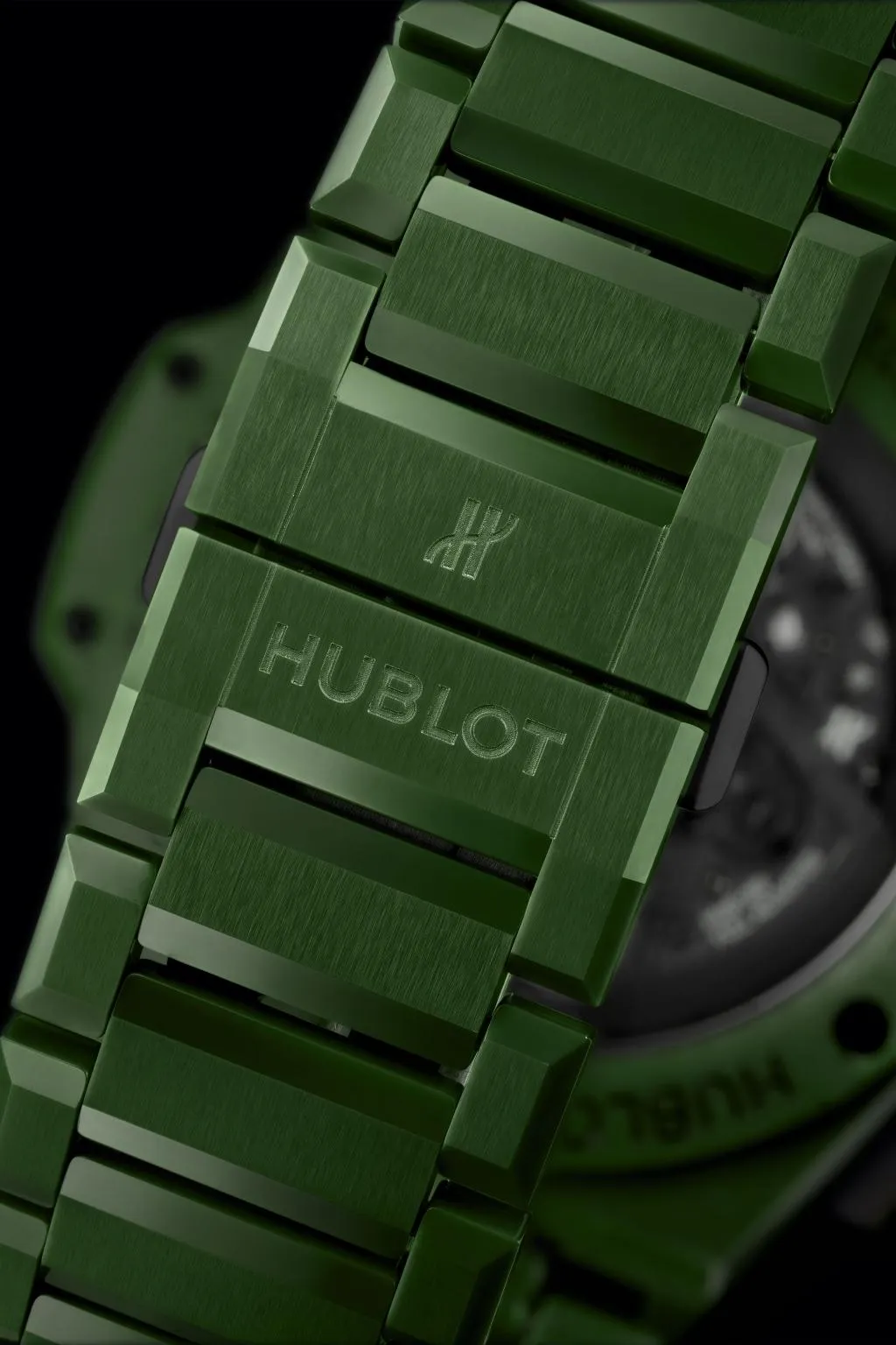Hublot Big Bang INTEGRATED GREEN CERAMIC, 42mm, Ref# 451.GX.5220.GX, Unworn 2024