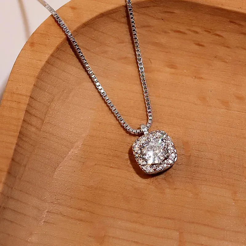 Korean Fashion Heart Shaped Zircon Necklace