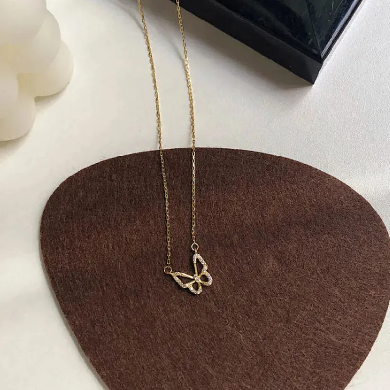 Korean Fashion Heart Shaped Zircon Necklace