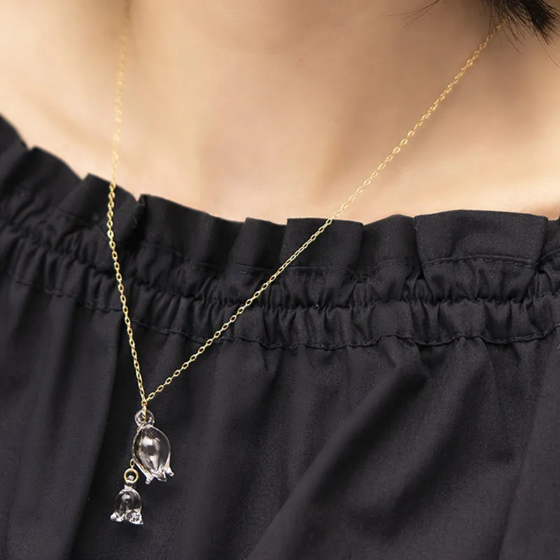 Lily Necklace