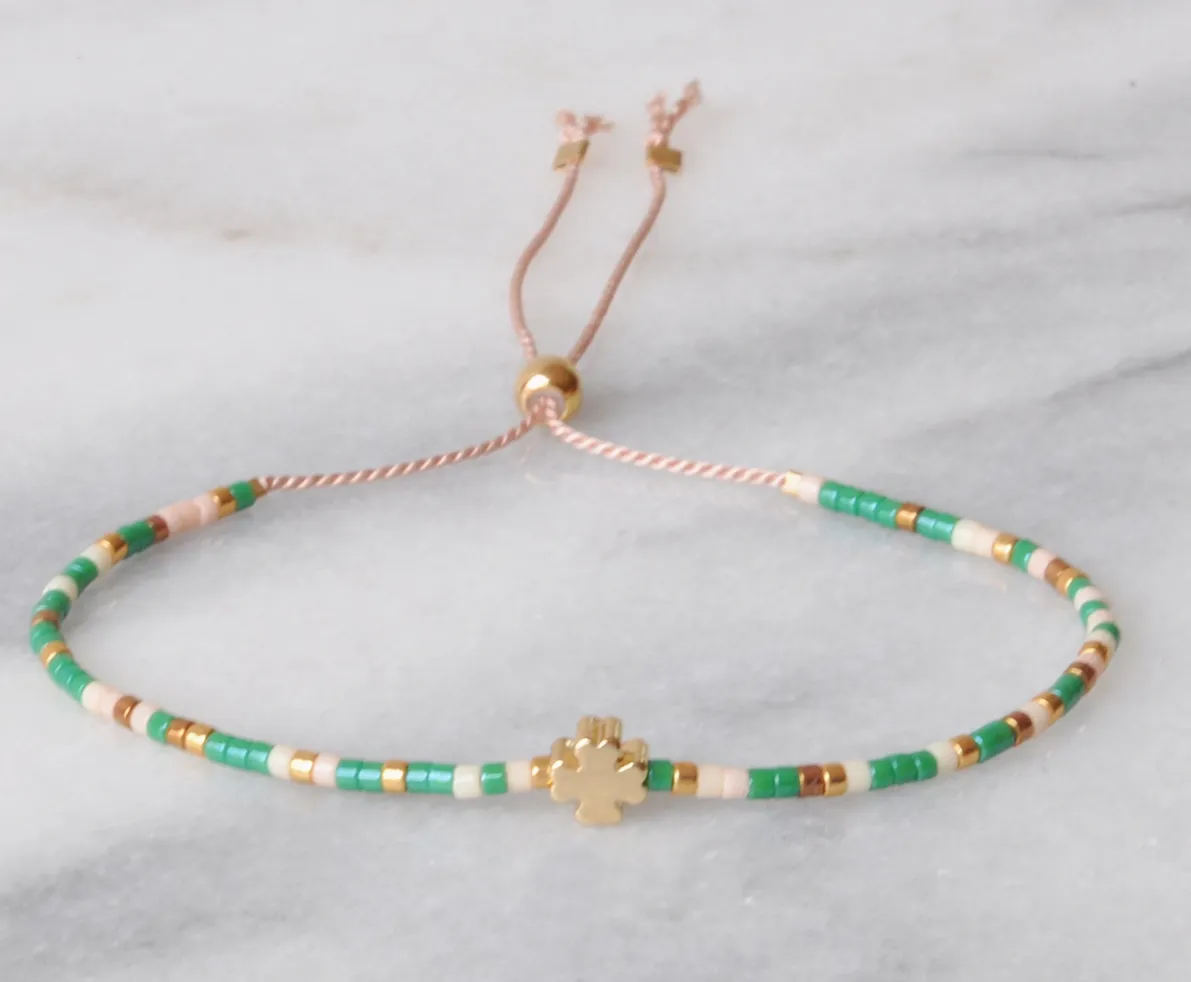 Lucky Clover String Bracelets