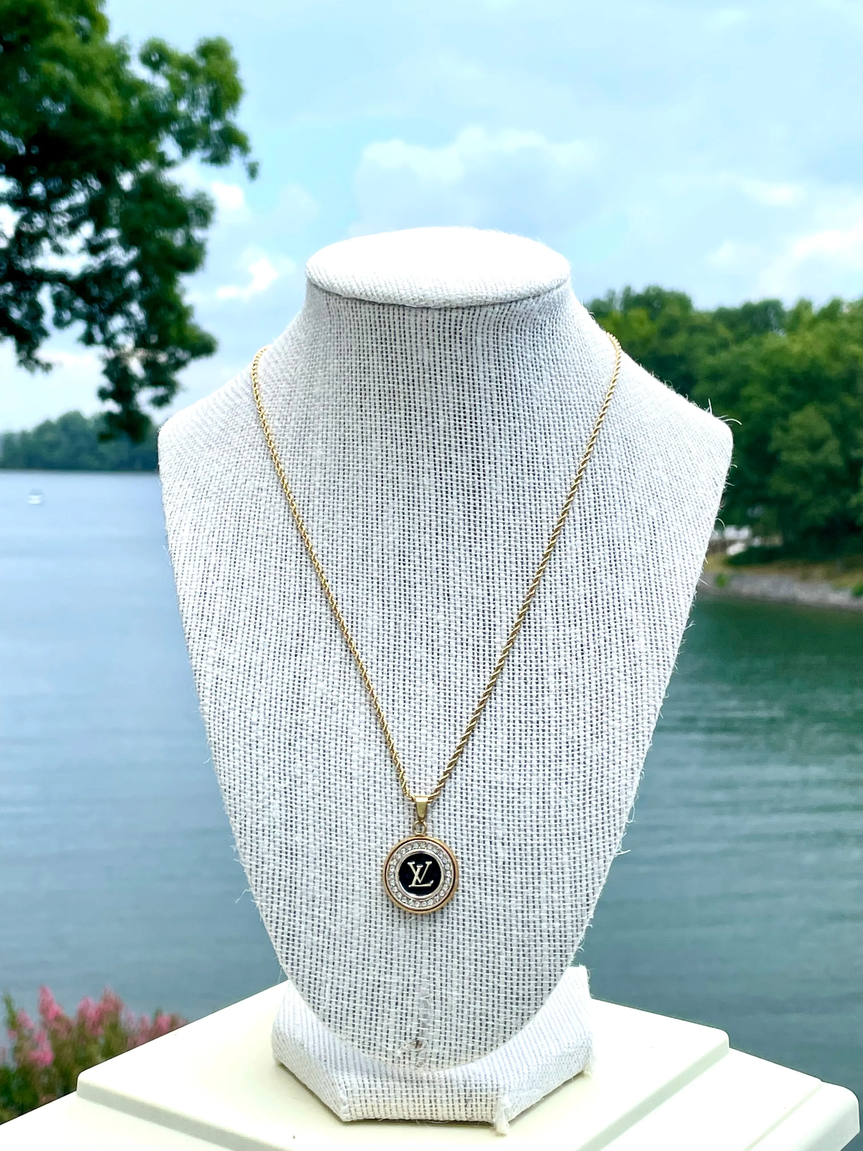 LV Swarovski Crystal Halo Pendant Necklace- BLACK/GOLD