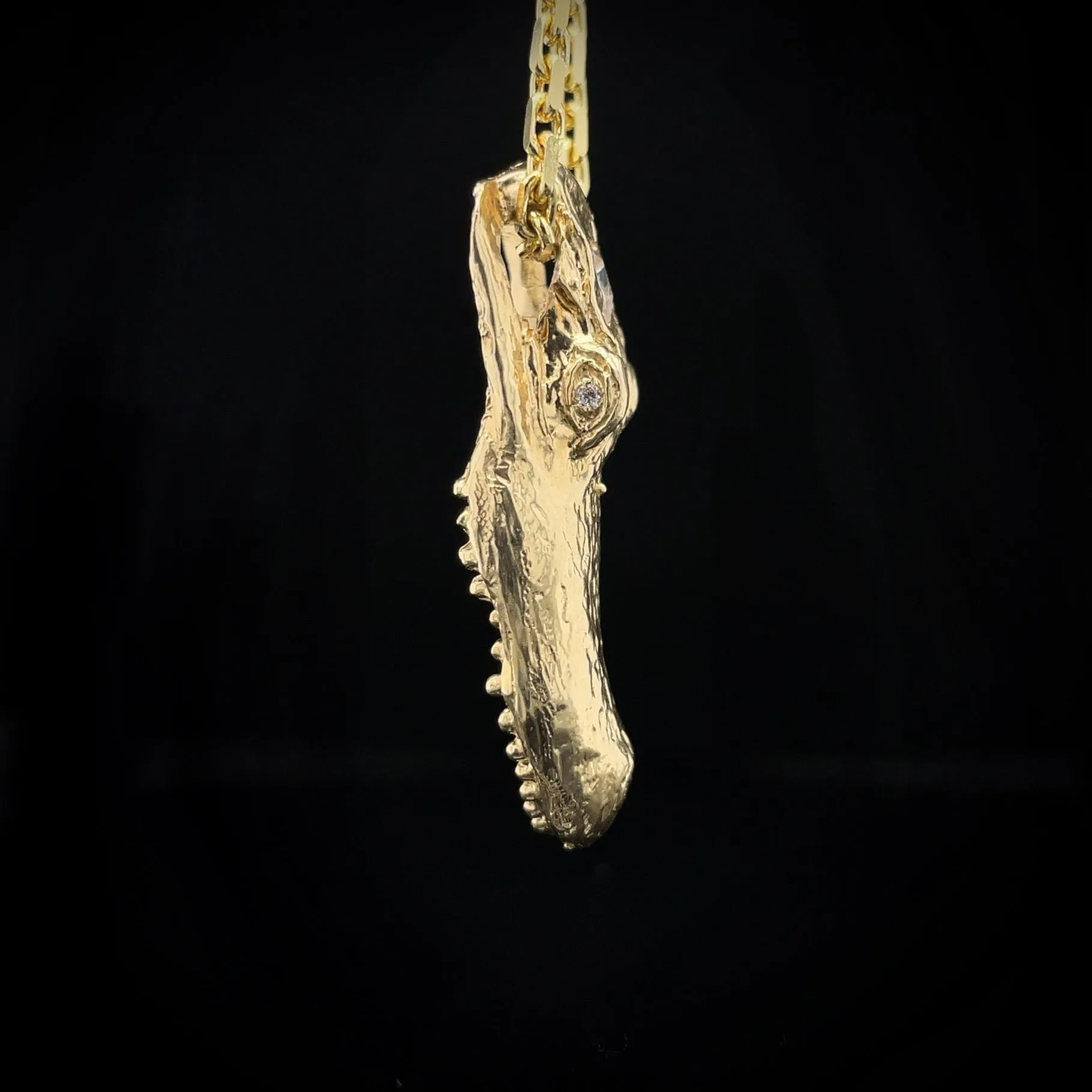 Magical Alligator Necklace with Diamond Eyes