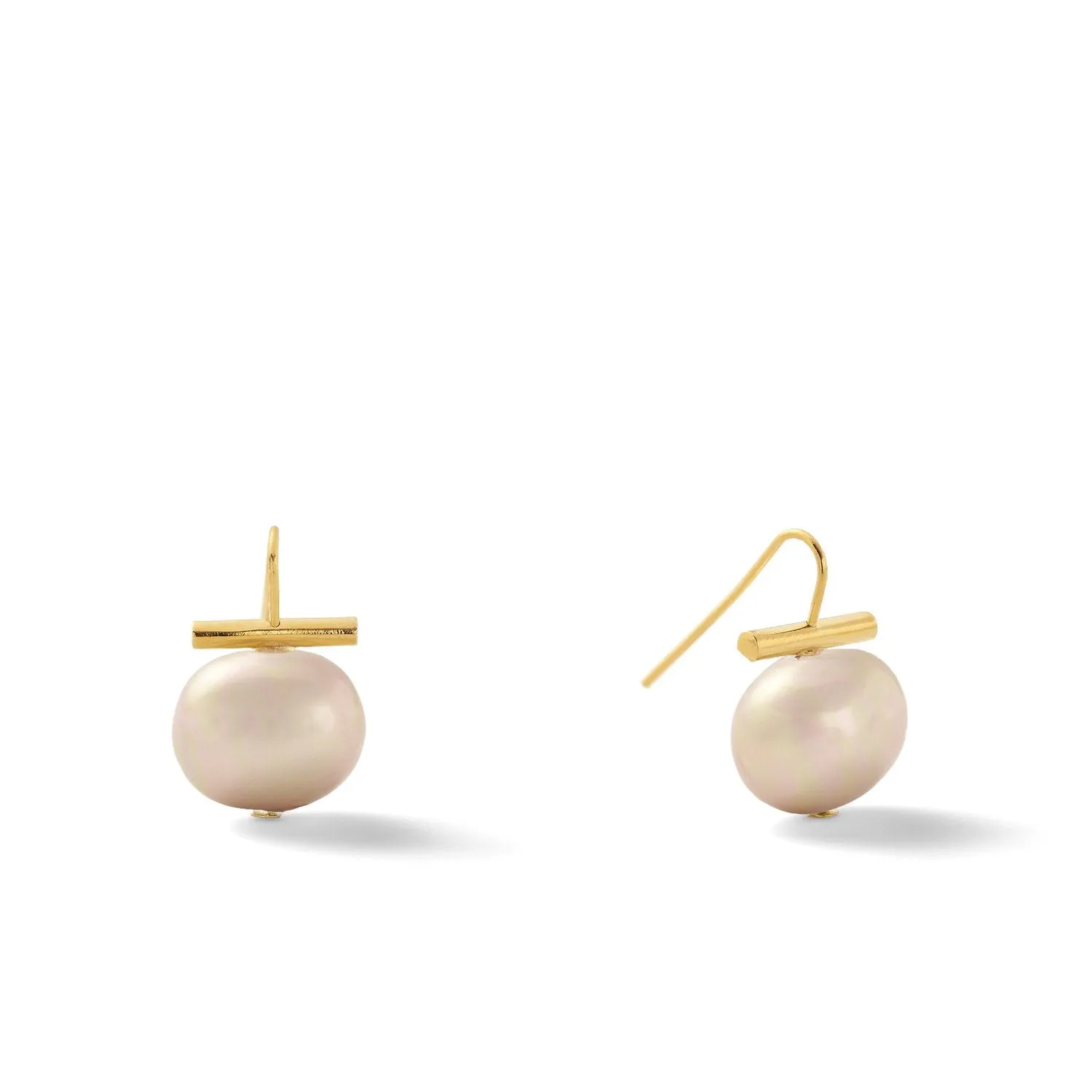 Medium Pebble Pearl Earring
