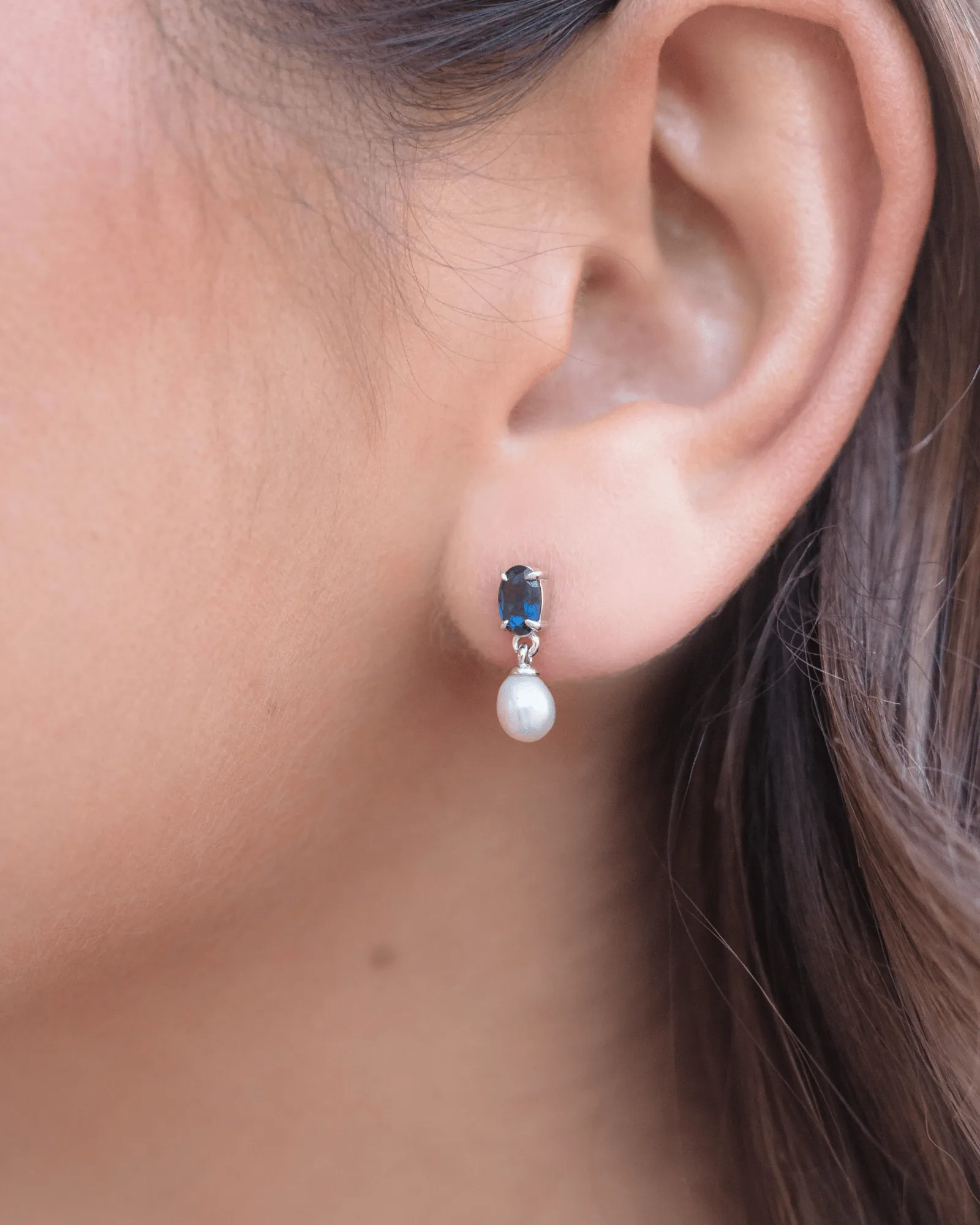 OCEANS WHITSUNDAYS FRESHWATER PEARL EARRINGS SAPPHIRE BLUE