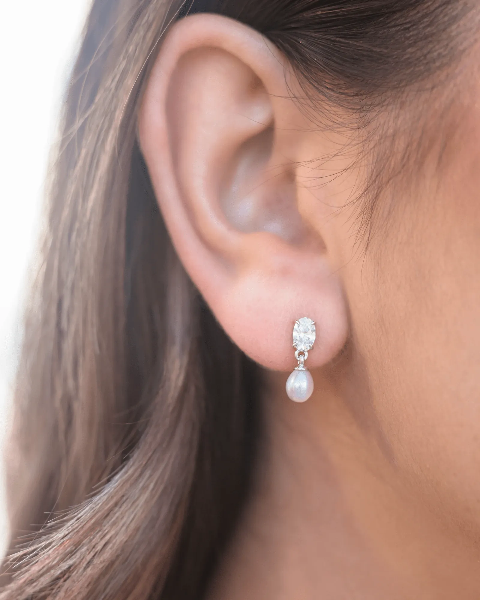 OCEANS WHITSUNDAYS FRESHWATER PEARL EARRINGS SILVER