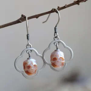 Openwork Four-Leaf Clover Pearl Skull Earrings