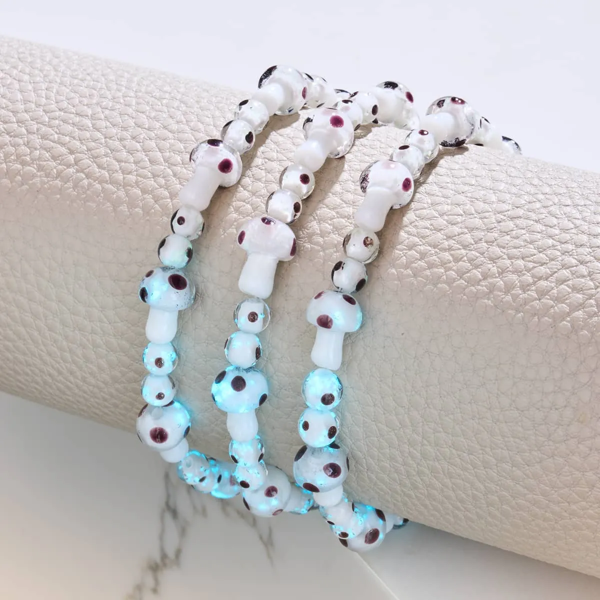 Oyster | .925 Sterling Silver | Deluxe Firefly Glass Mushroom Bracelet
