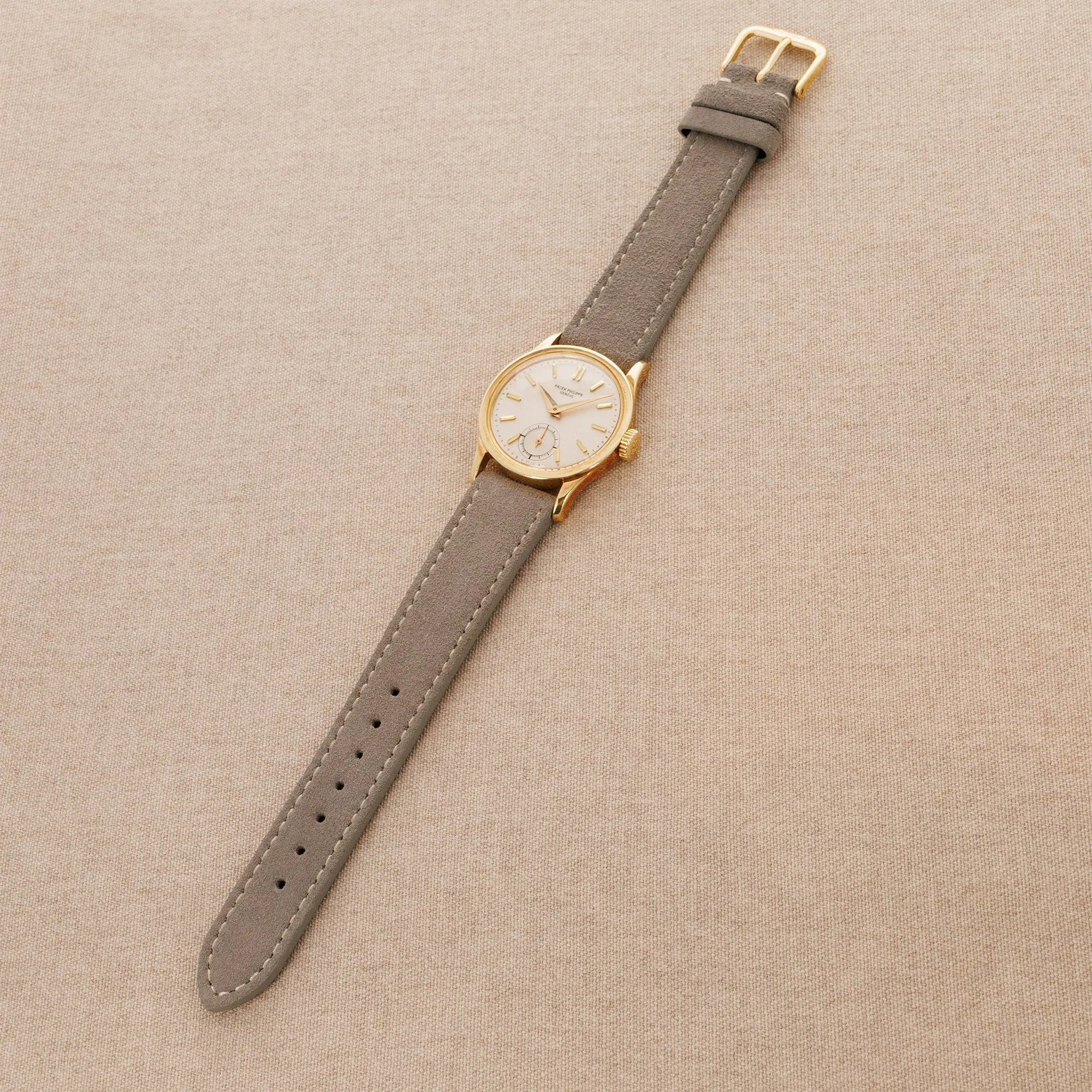 Patek Philippe Yellow Gold Calatrava Ref. 2545, Gifted by the Arab American Oil Company (ARAMCO)