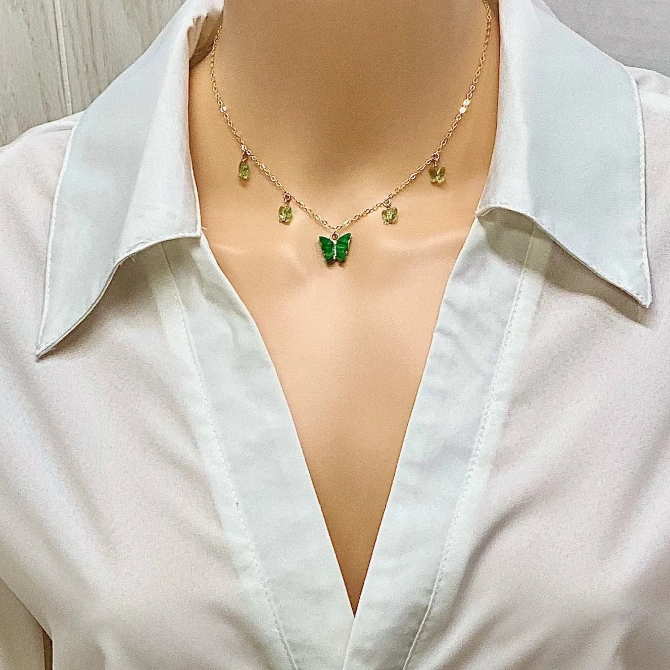 Peridot Emerald Butterfly Choker 14K Gold Necklace