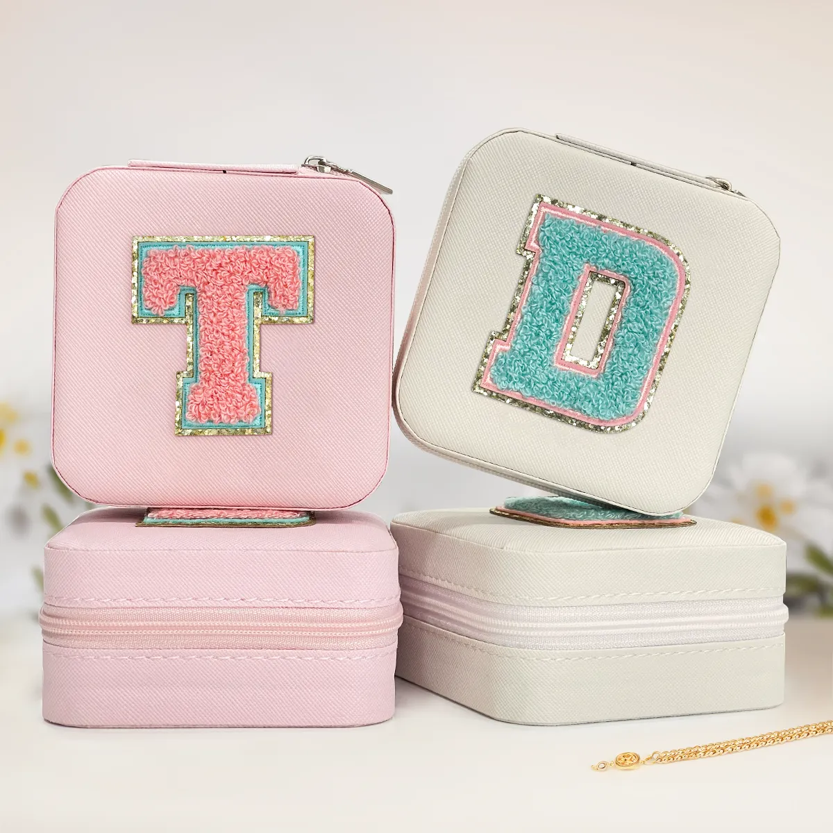 Personalized Jewelry Box, Pink Travel Jewelry Box with Initial T, Small Monogrammed Jewelry Case Organizer for Girls Women Teen Kids, Mini Travel Essentials Gifts for Birthday Christmas