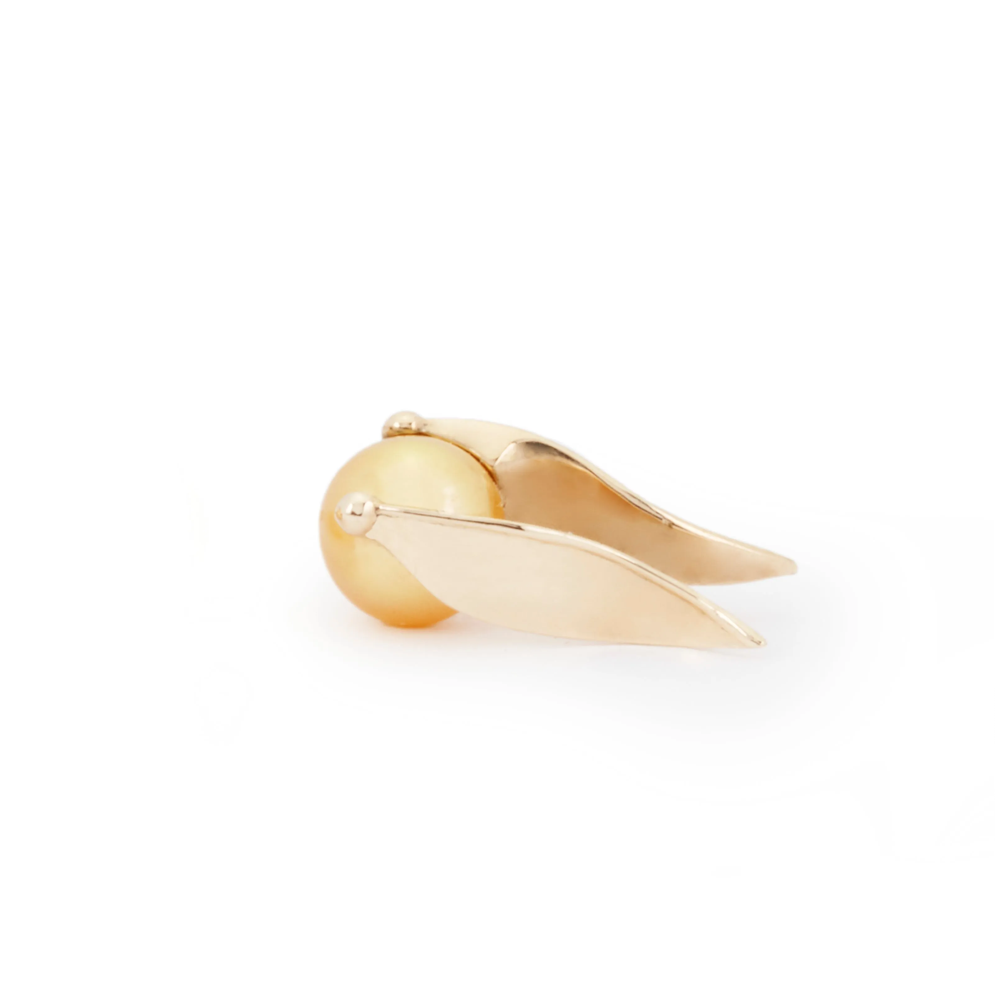 (Pre-Order) Golden Pearl Snitch Earrings