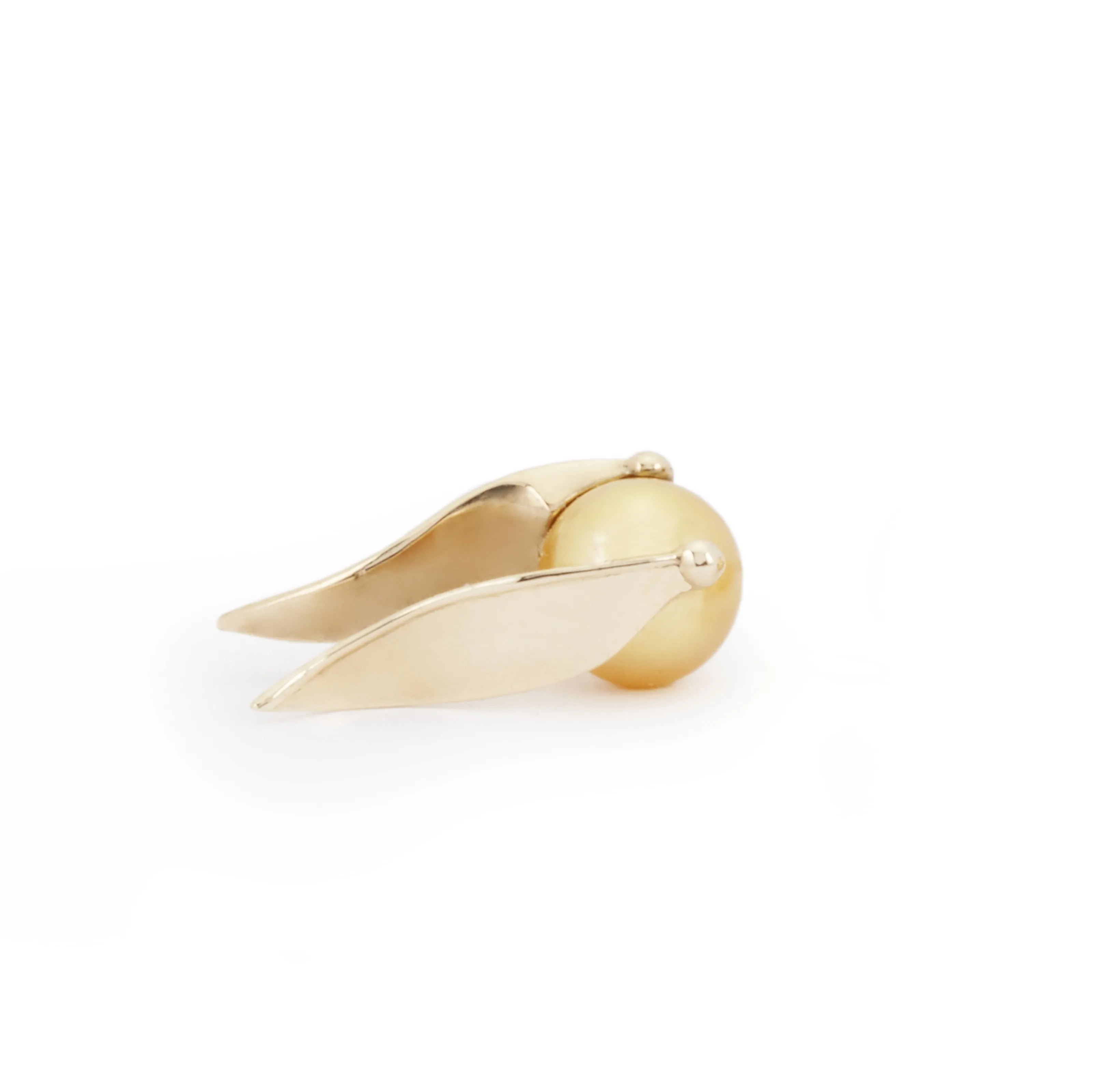 (Pre-Order) Golden Pearl Snitch Earrings