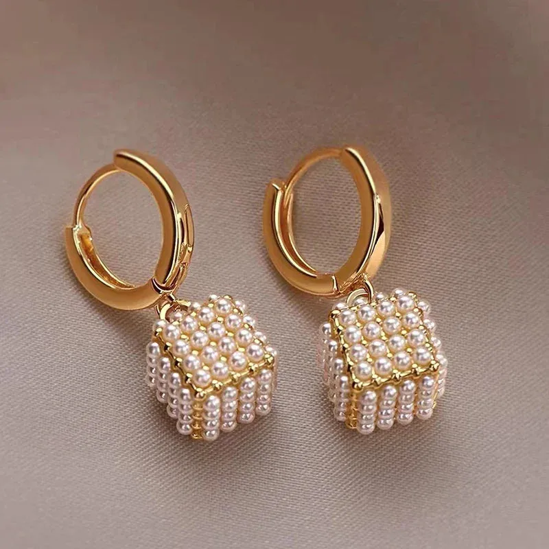 Premium Pearl Stereoscopic Square Pendant Earrings Eardrop party Girl’s Luxury
