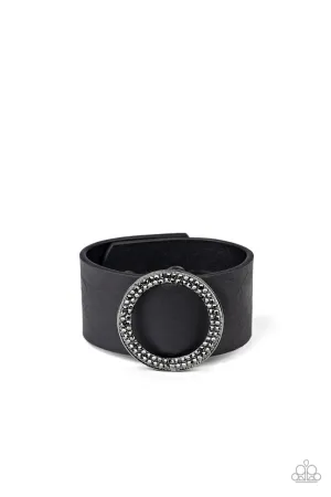 RING Them In Black Paparazzi Bracelet