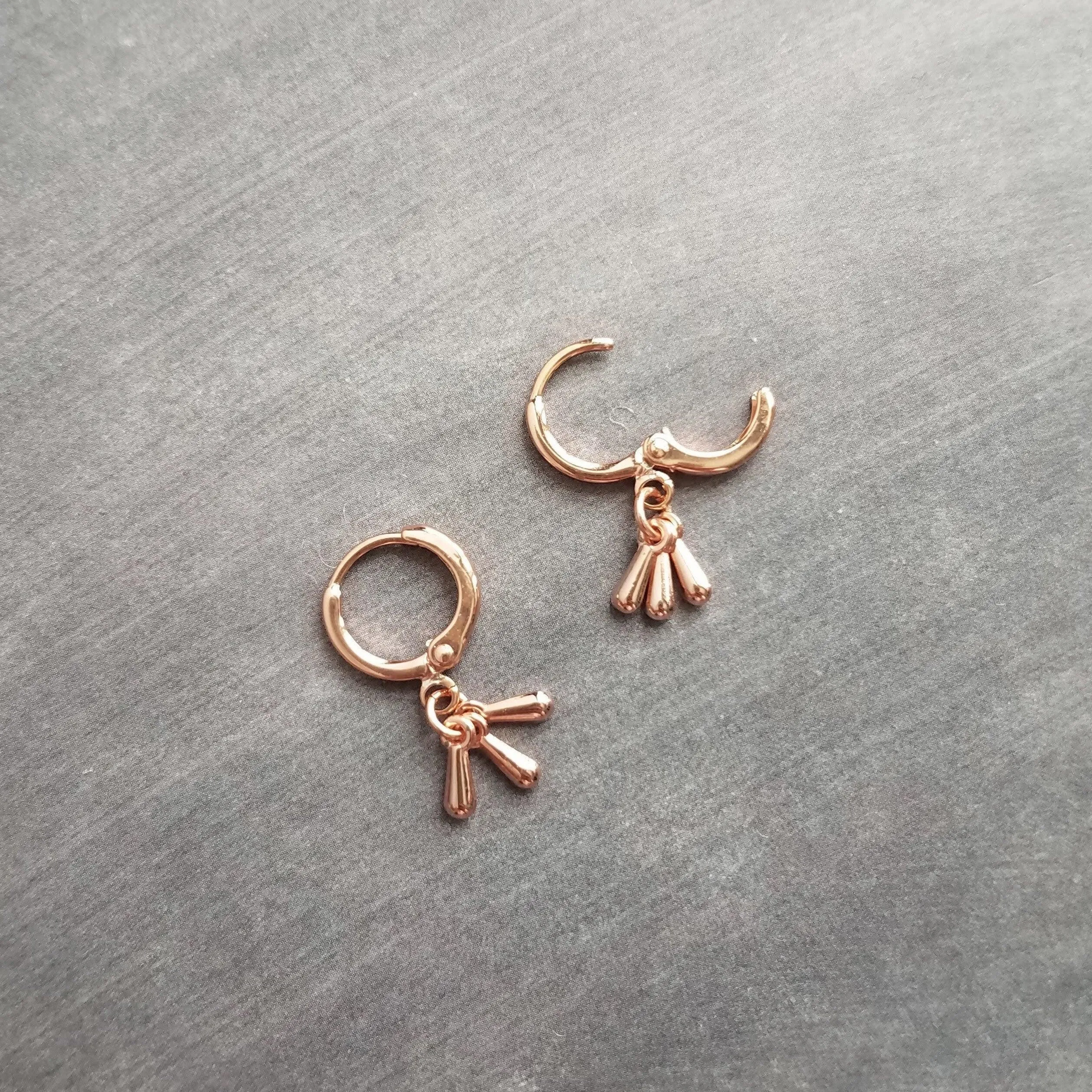 Rose Gold Drop Earrings, little teardrop earring, rose gold tear drop earring, 3 drop earring, dainty rose gold, small rose gold huggie hoop