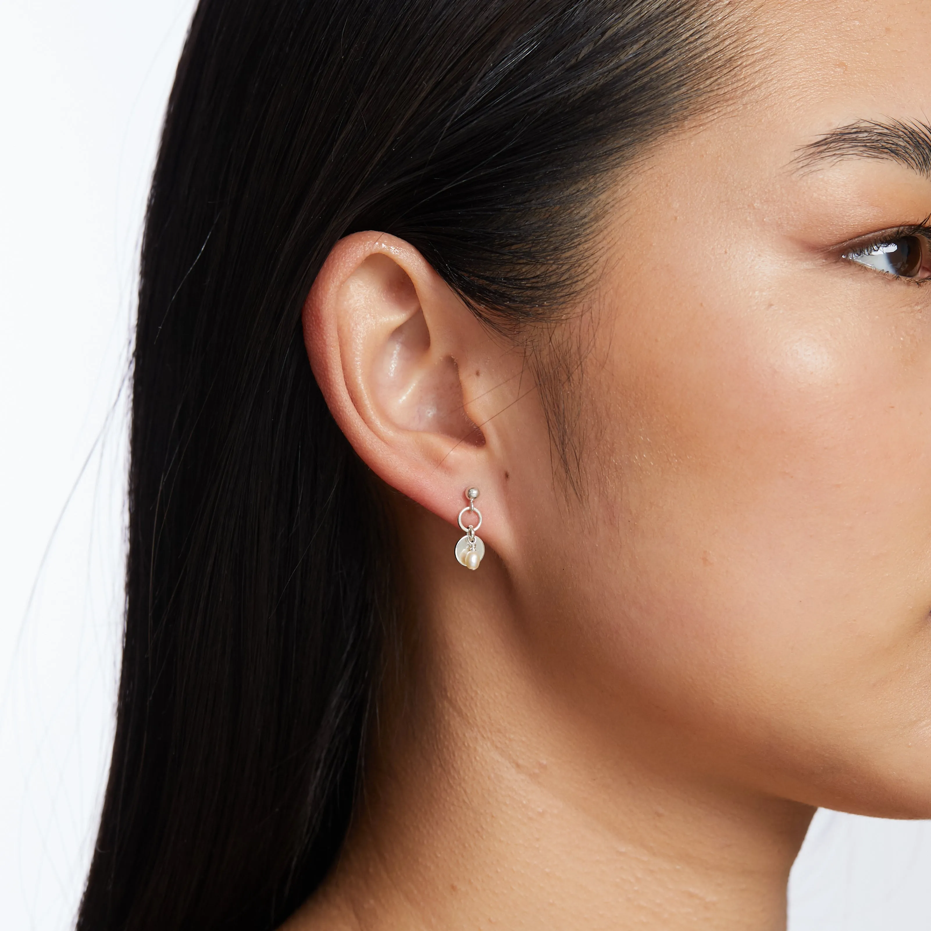 Sia Freshwater Pearl Earrings - Silver